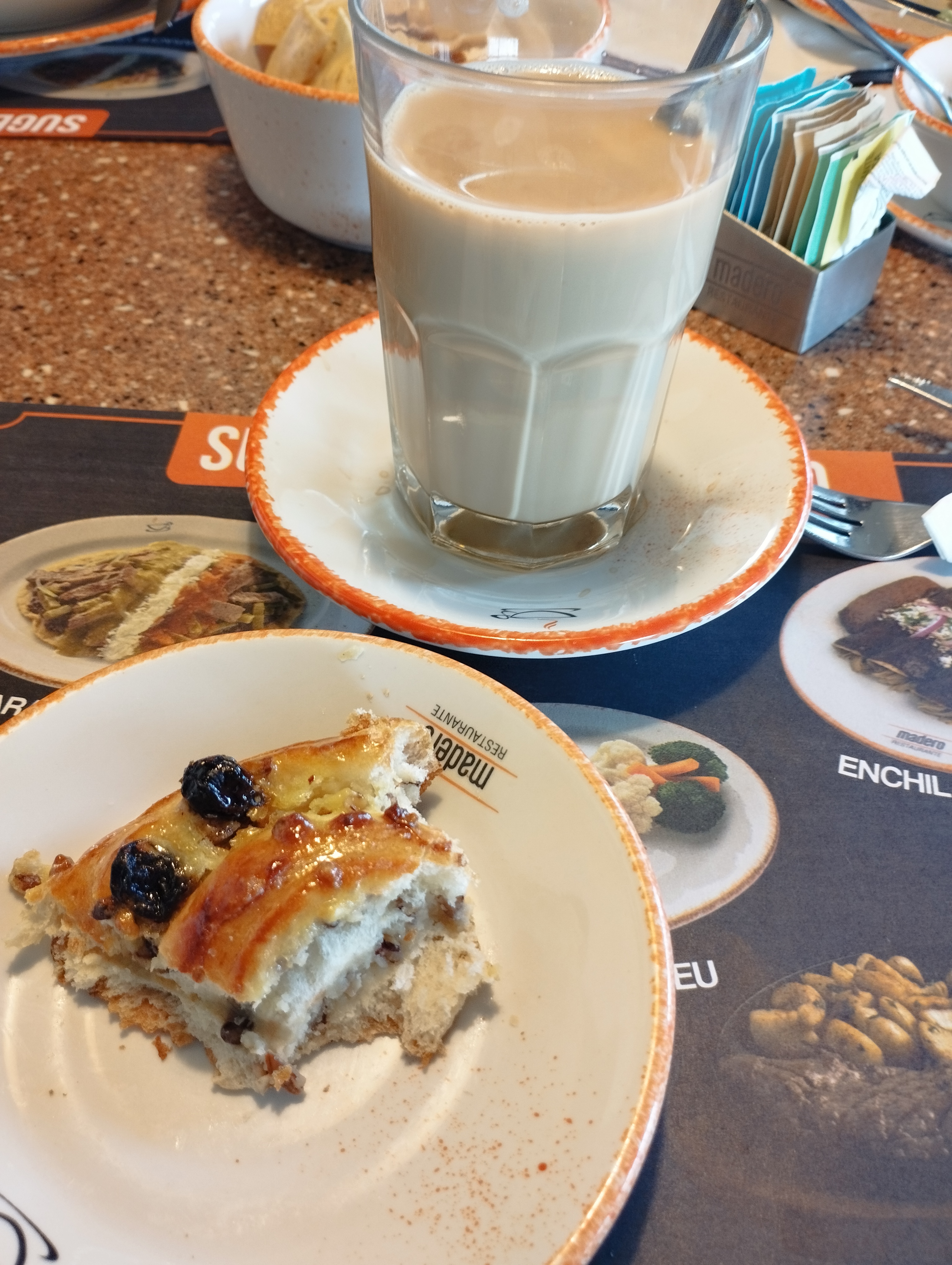 Madero Restaurante - Villas image 5