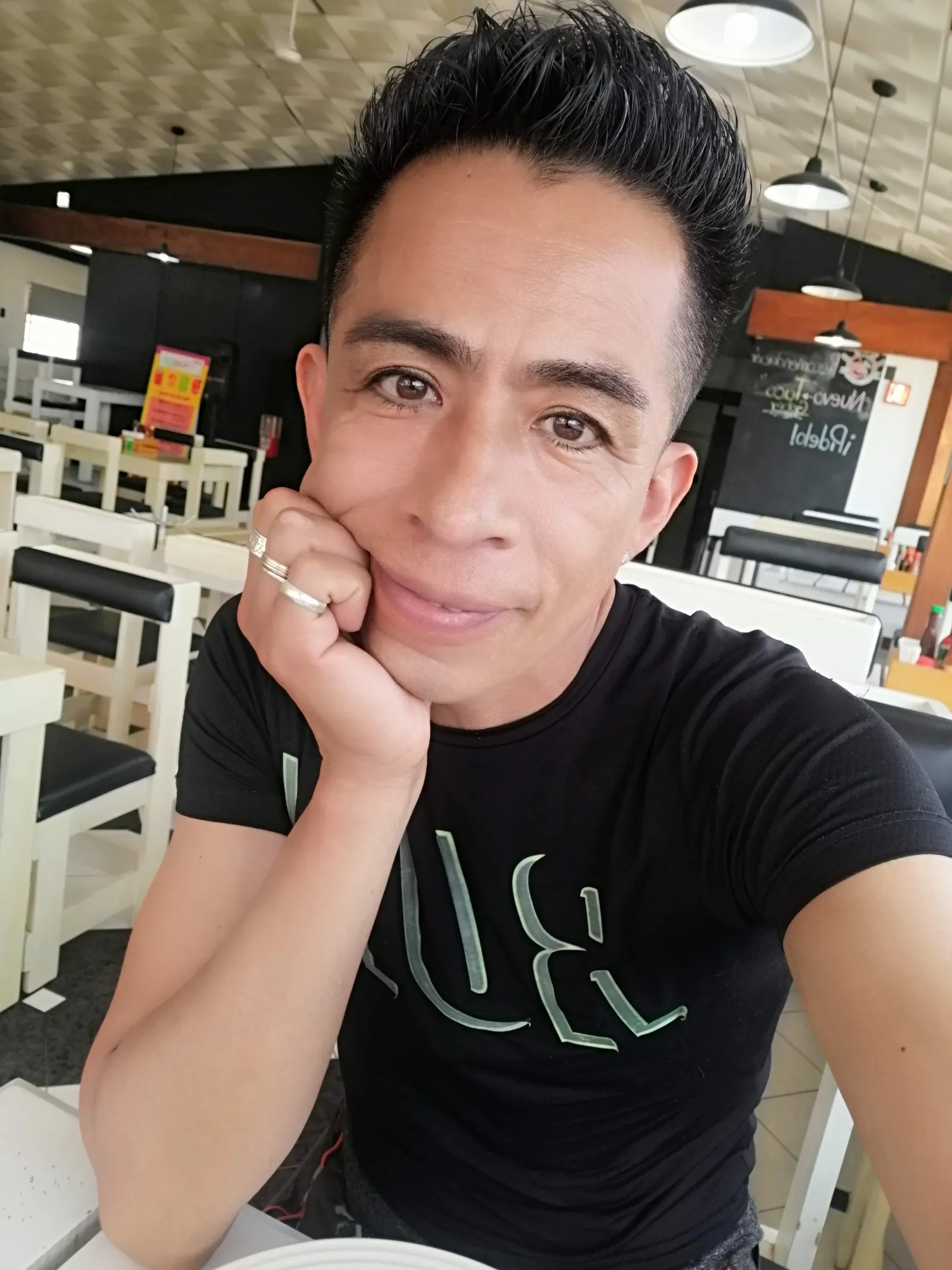 Mariscos image 10