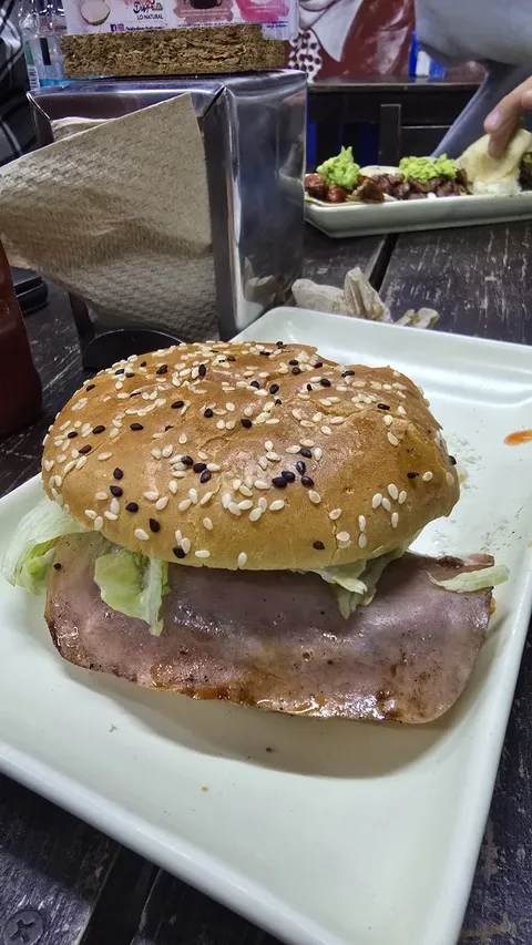 Don Carbón image 5