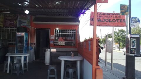 Tacos y antojitos la alimentadora image 1