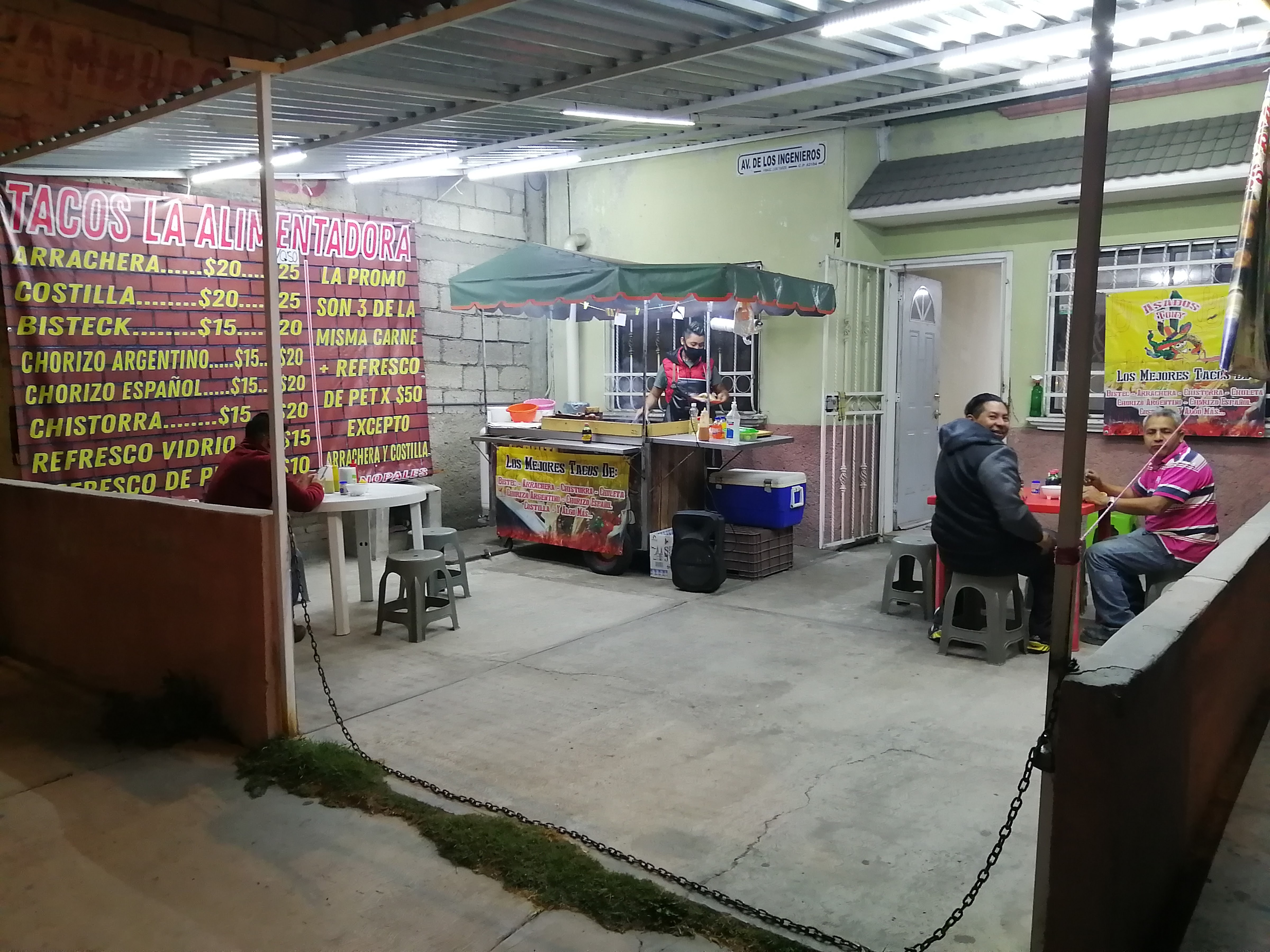 Tacos y antojitos la alimentadora image 3