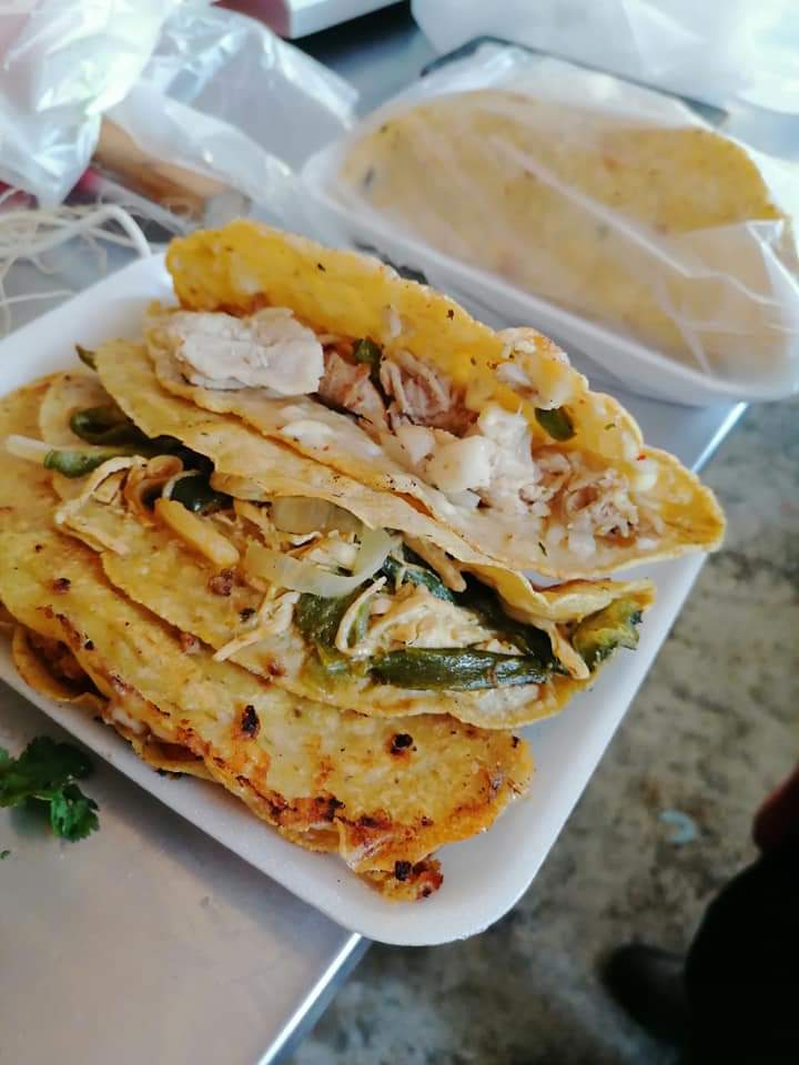 Carnitas "El Tiver" image 2