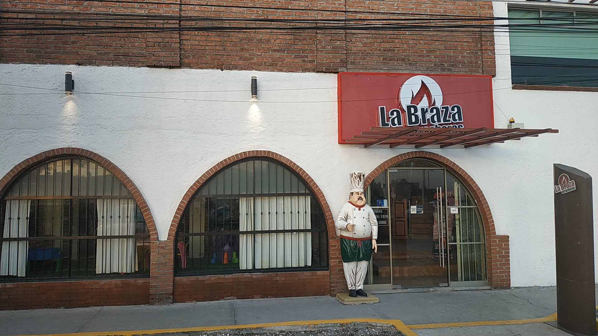La Braza Arracheras image 5