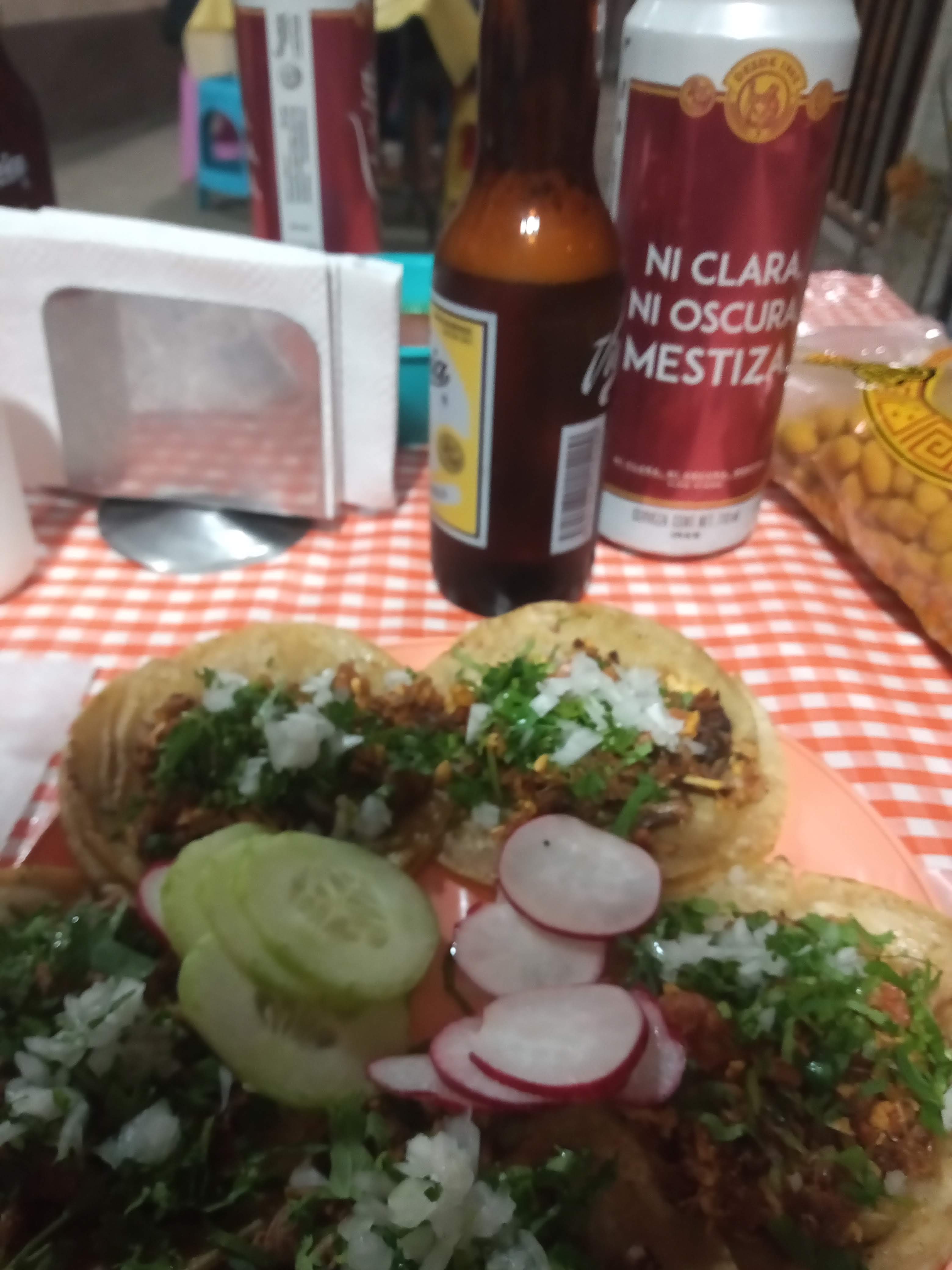 Taqueria "doña Pau" image 2