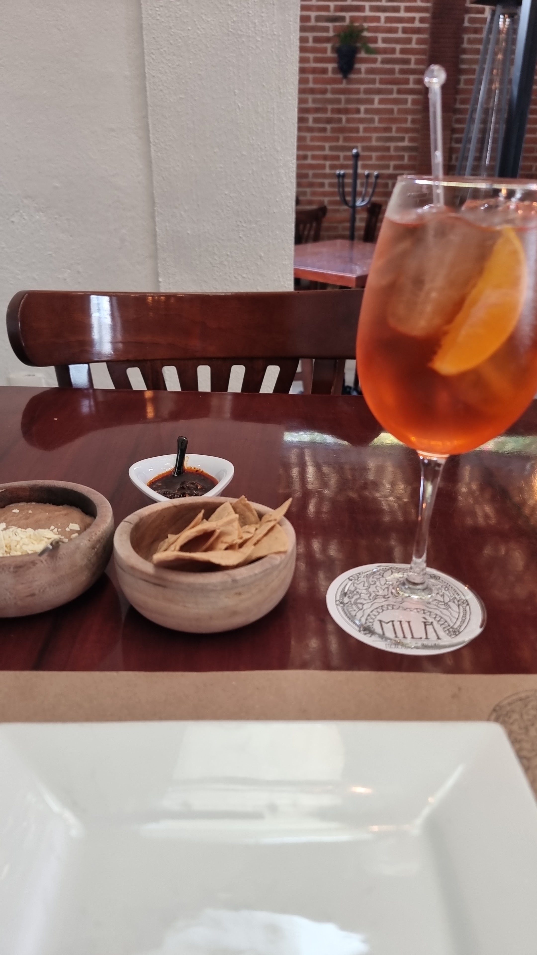 Milà Mercado & Bistro image 9