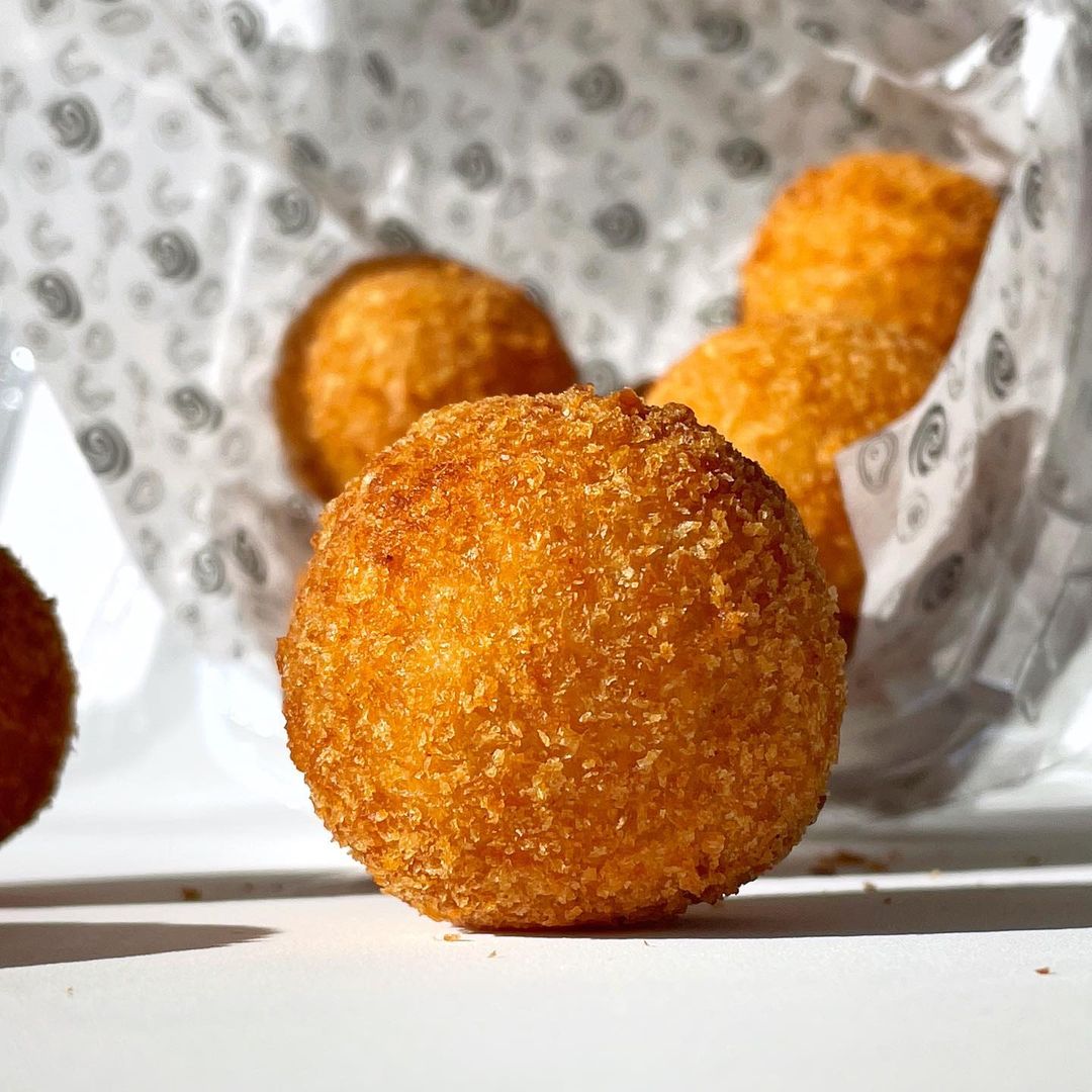 Toca Roll Sushi. image 5