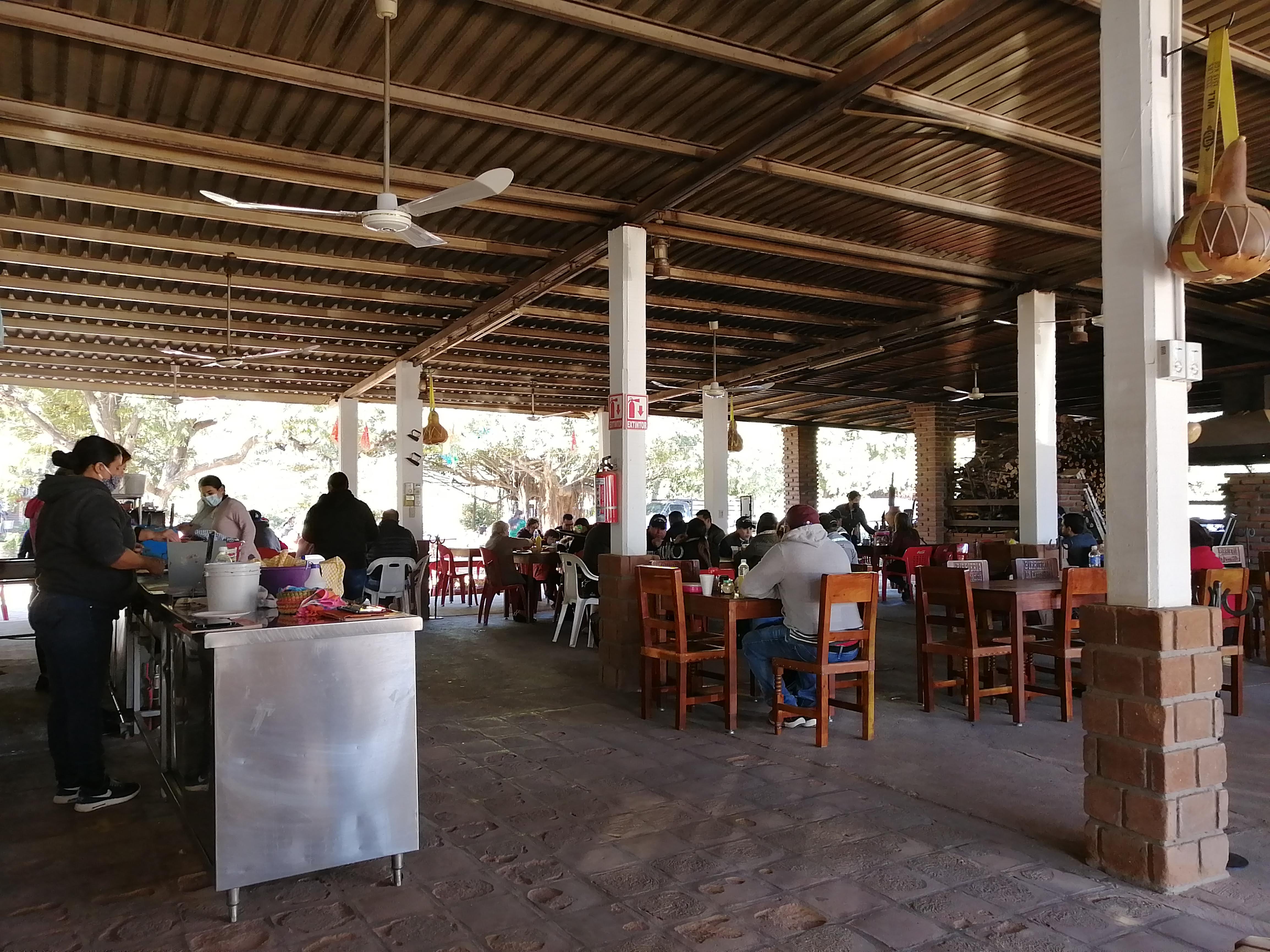 Birriería La Escondida de Don Álvaro Lugo image 4