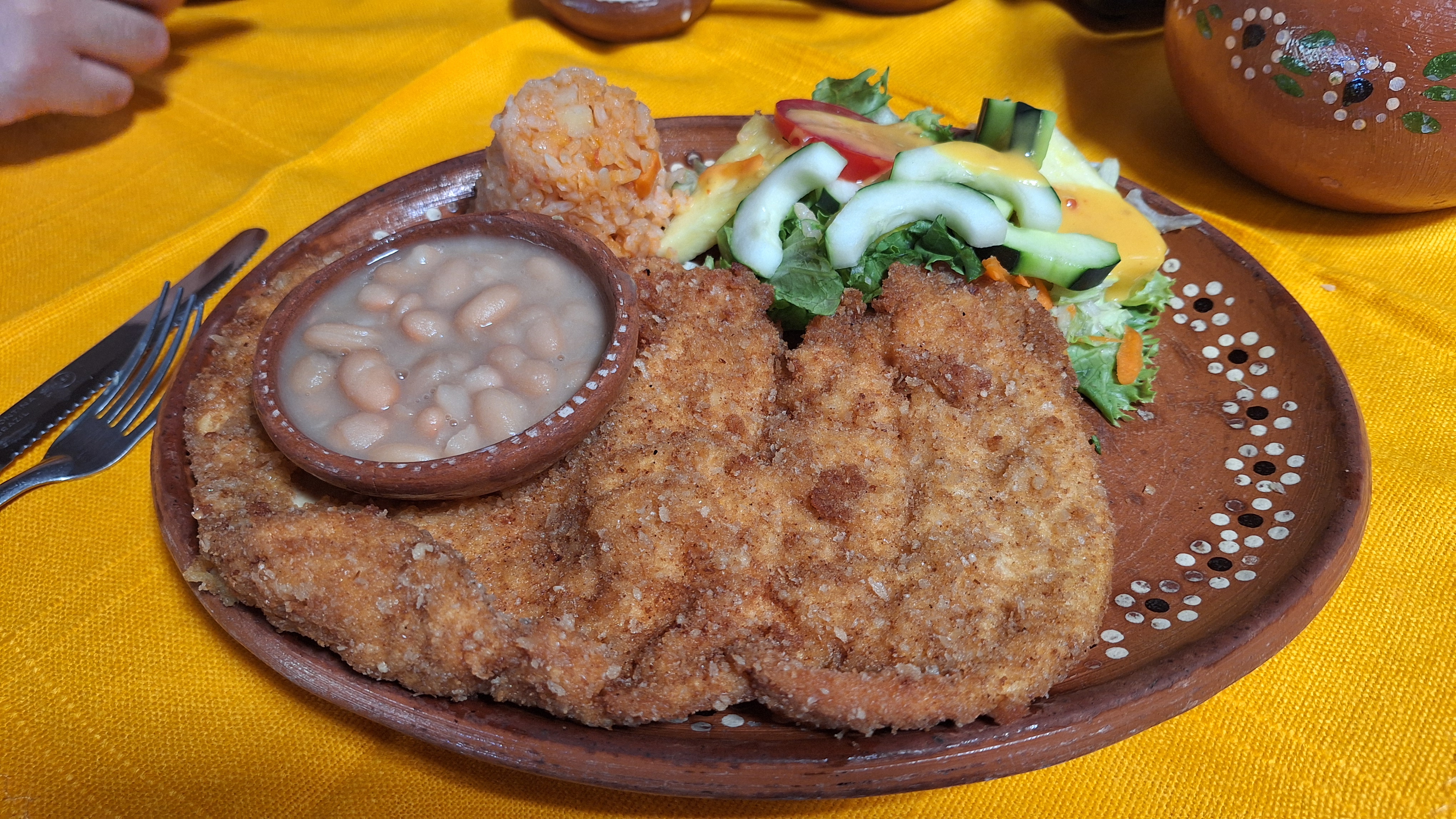 Restaurante Caracuaro salida Pátzcuaro image 3