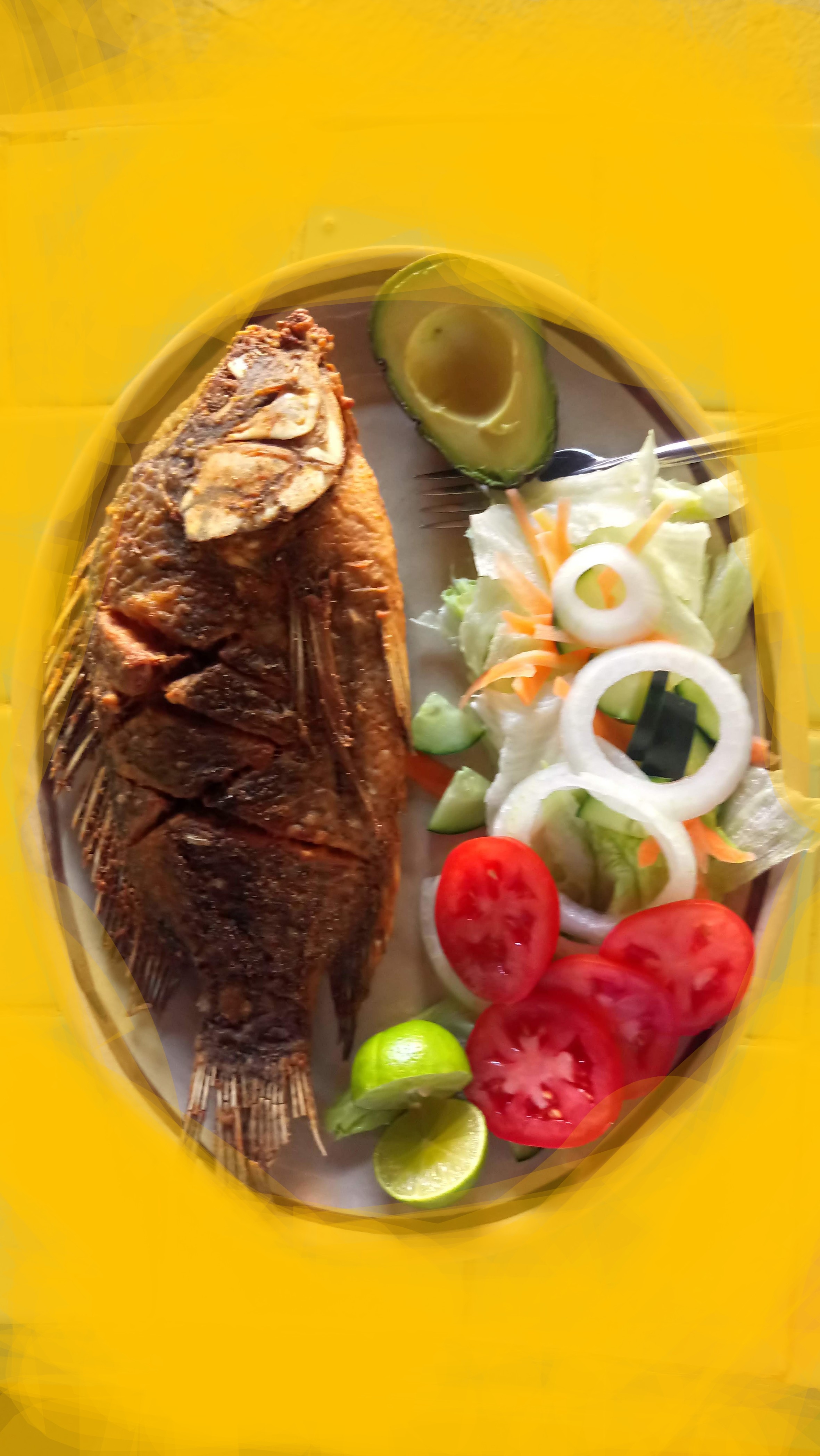 El Bambú carnes y mariscos image 5