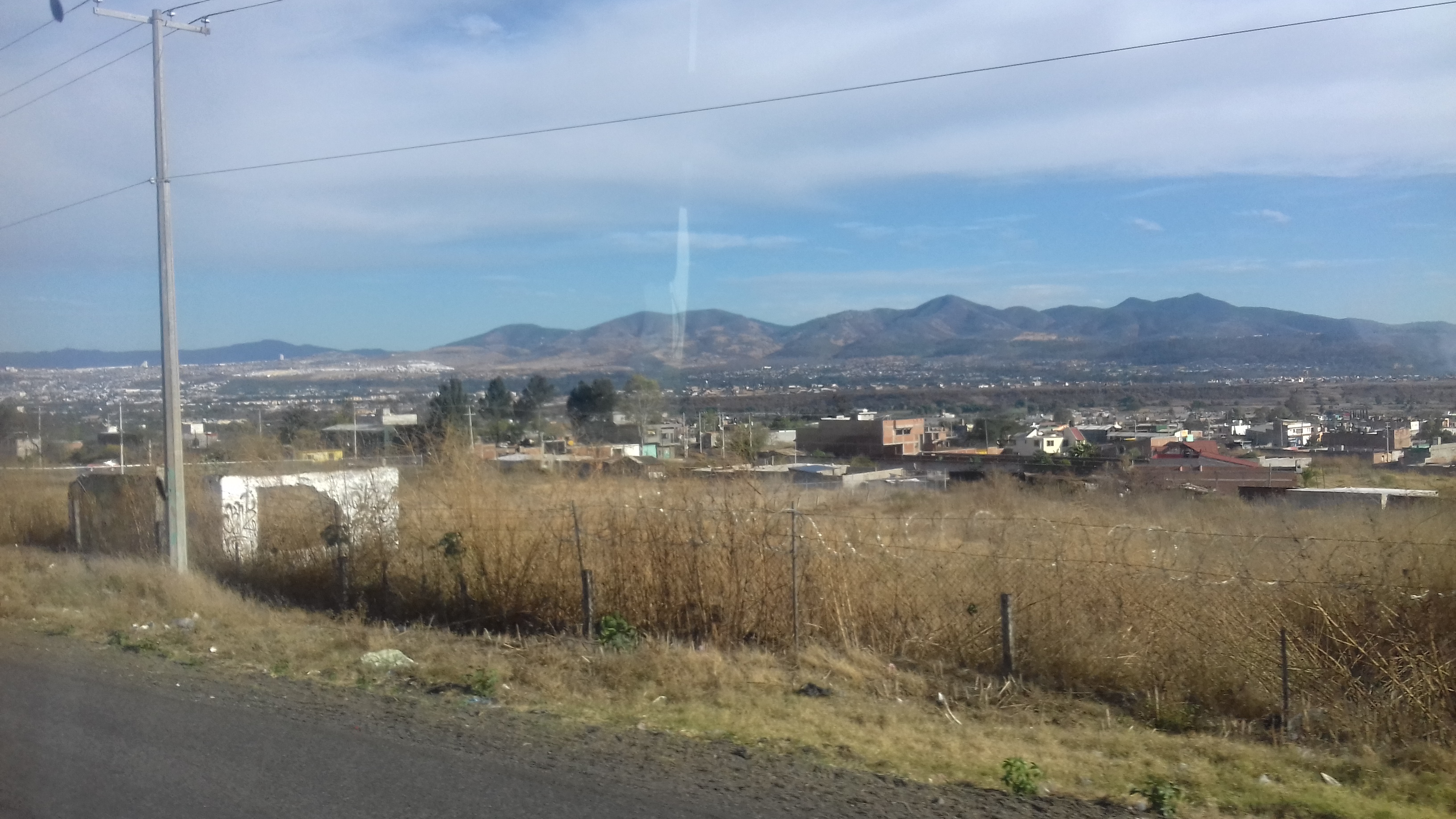 Los Tres AMIGOS image 9