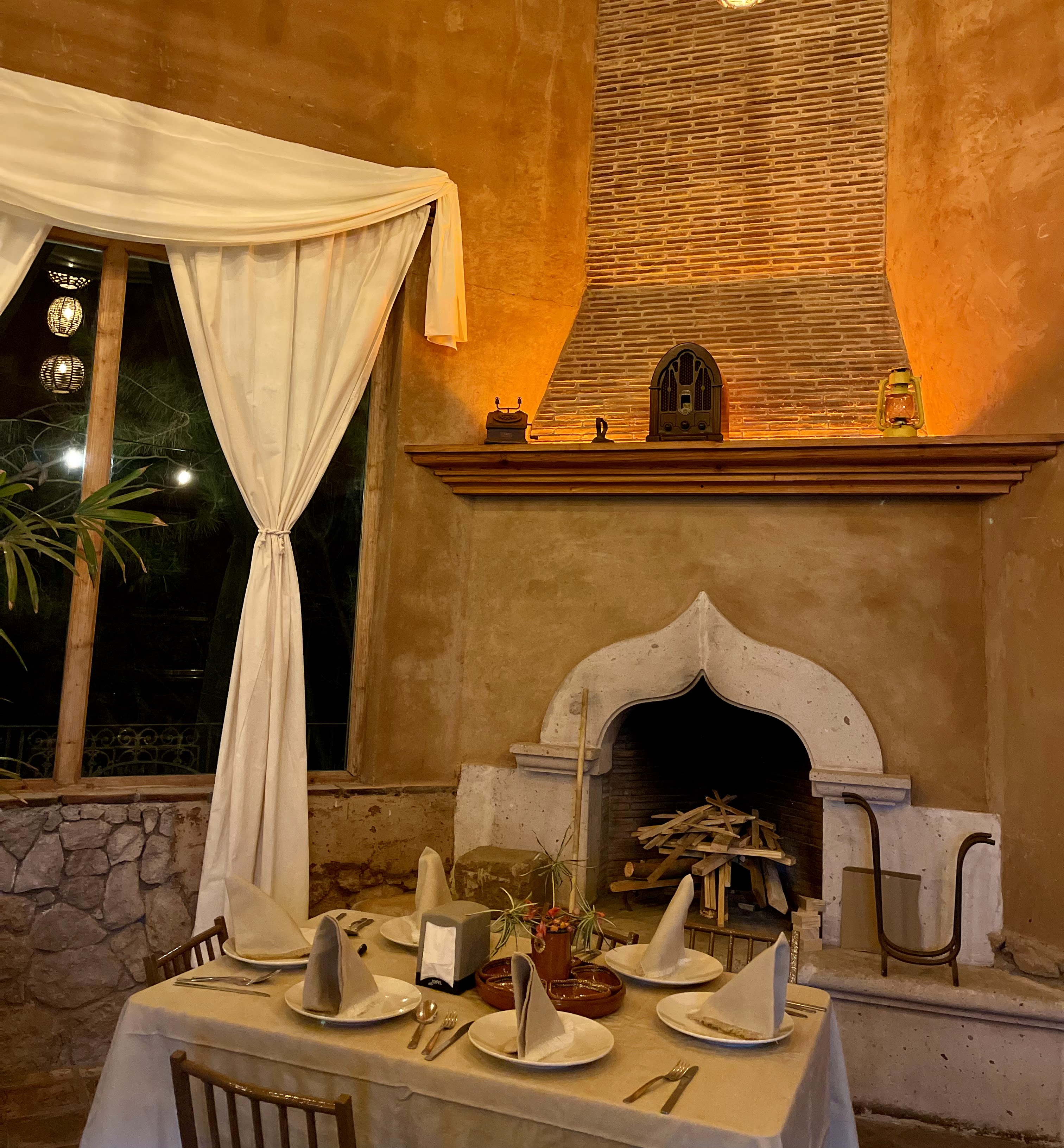 El Campirano Restaurante & Hotel image 5