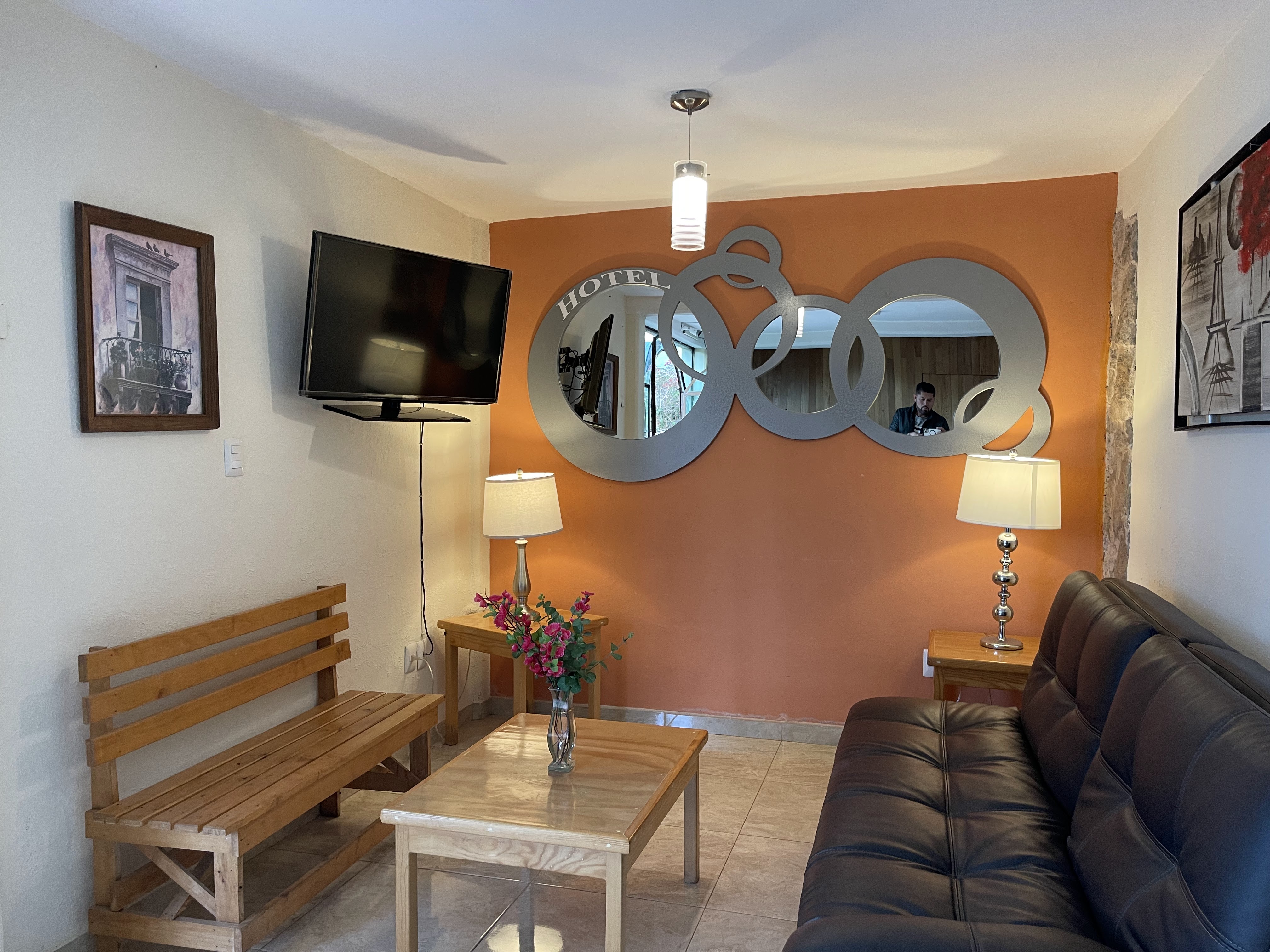 El Campirano Restaurante & Hotel image 8