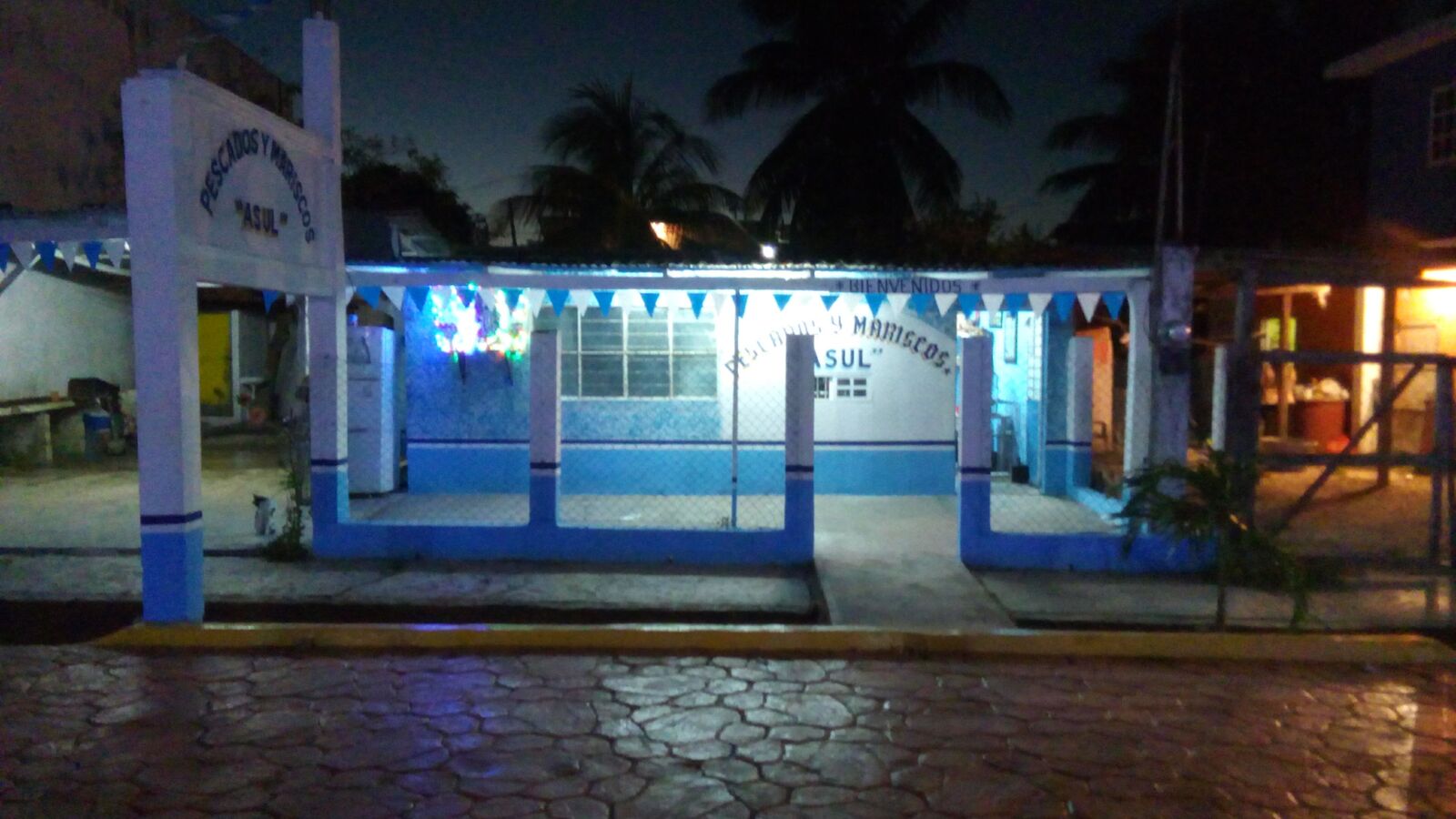 Pescados Y Mariscos Asul image 9