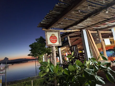 Restaurante El Hoyo De Cangrejo TNT Mariscos image 1
