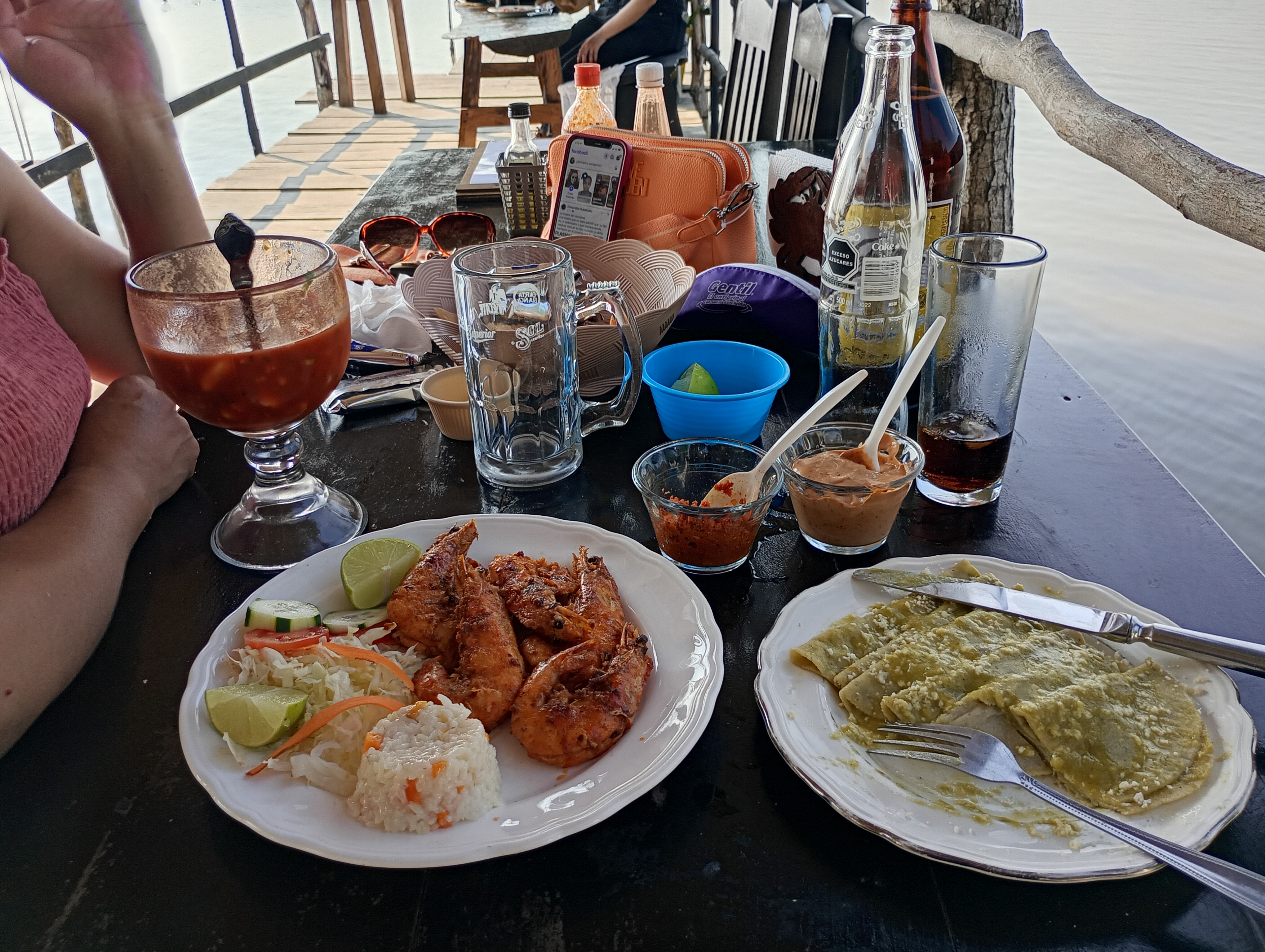 Restaurante El Hoyo De Cangrejo TNT Mariscos image 5