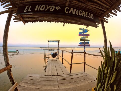 Restaurante El Hoyo De Cangrejo TNT Mariscos image 7