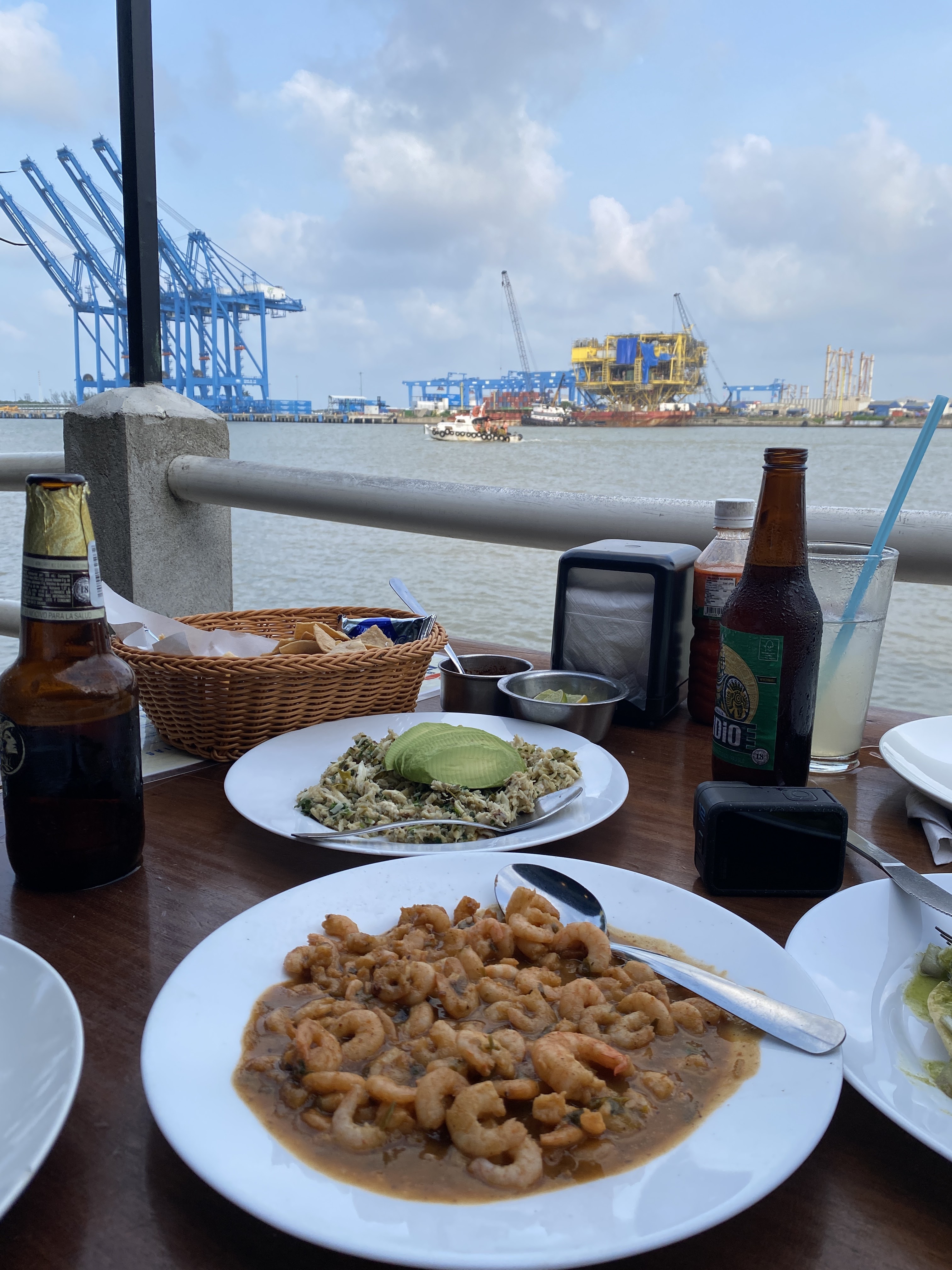 Restaurant El Atorón Río Tuxpan image 2