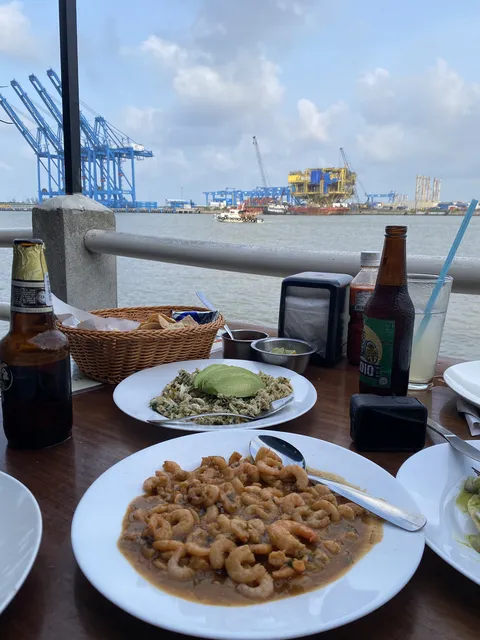 Restaurant El Atorón Río Tuxpan image 2