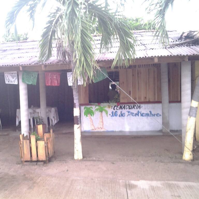 16 de Septiembre Cenaduria image 2