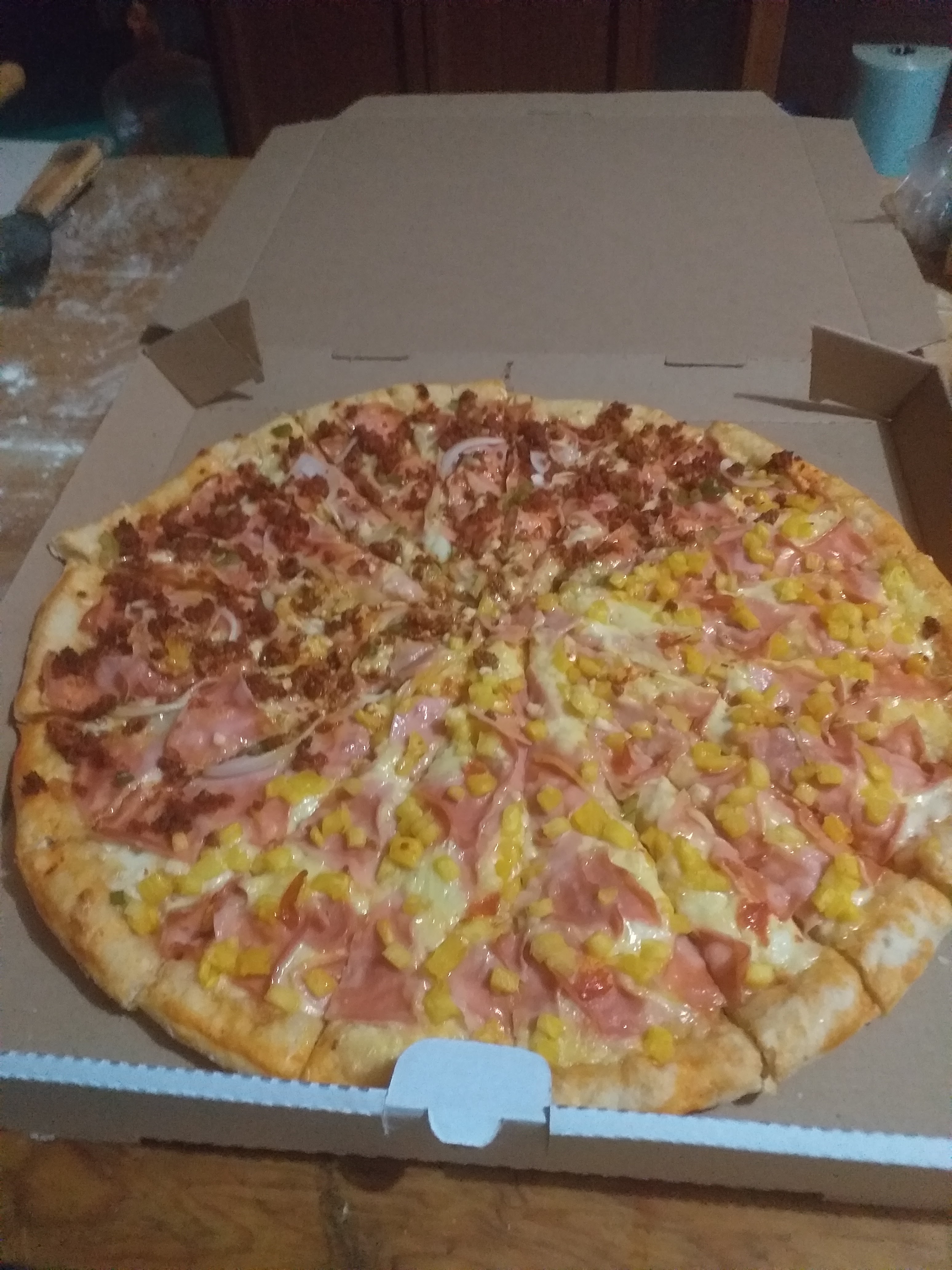 Pizzas Itzel image 2