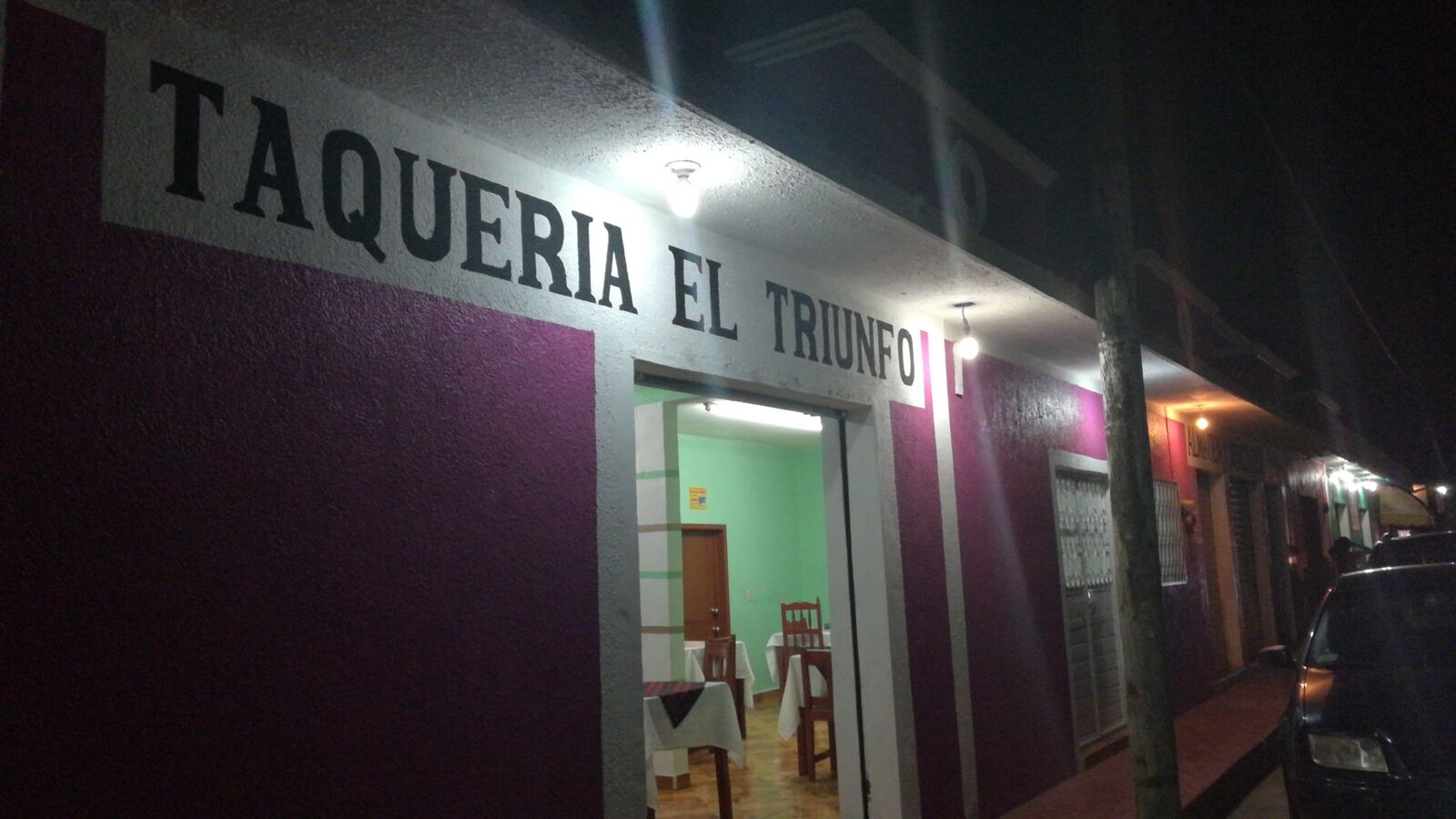 Taquería "El Triunfo" image 1