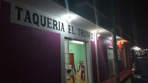 Taquería "El Triunfo" image 1