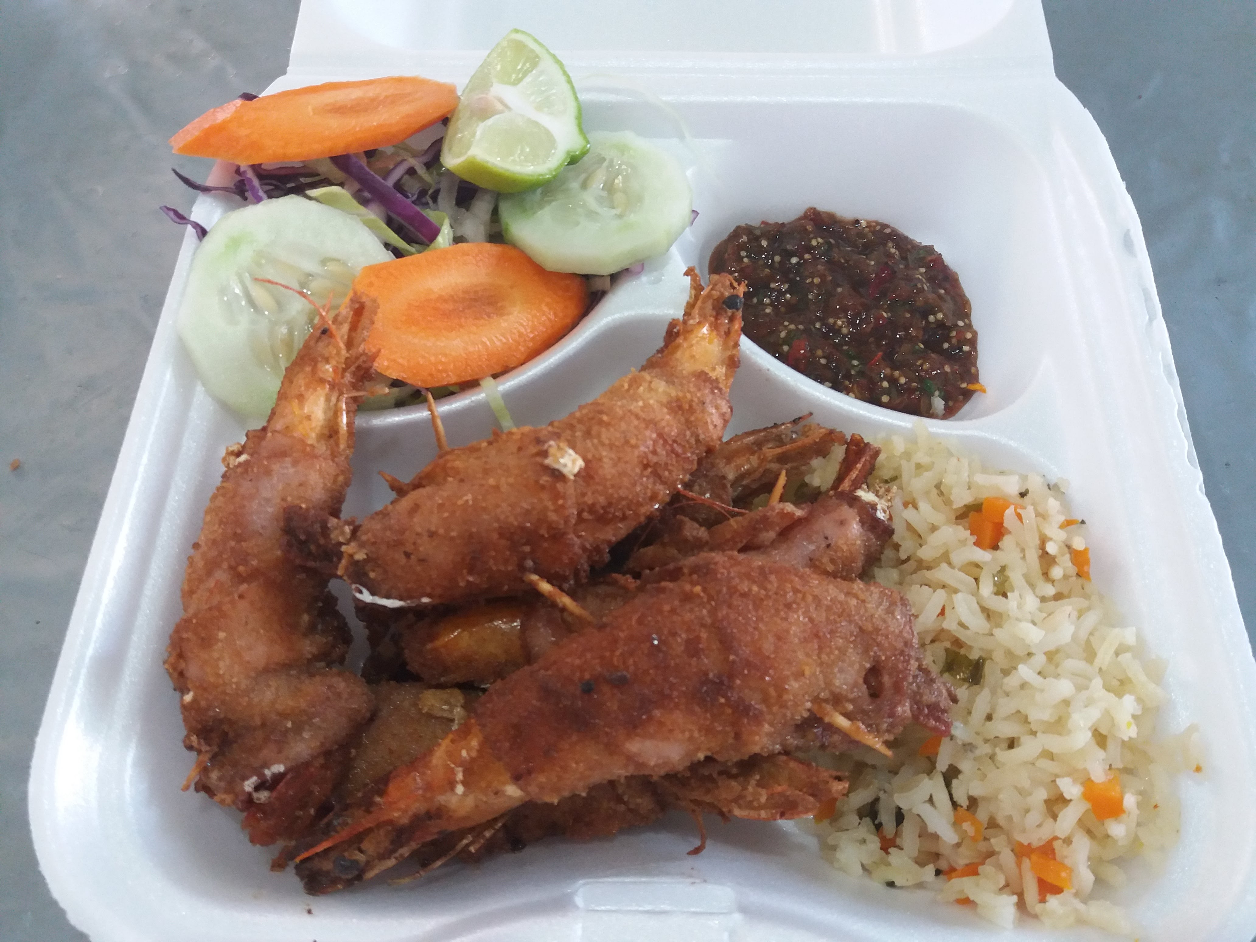 Los Tulipanes Restaurant image 3