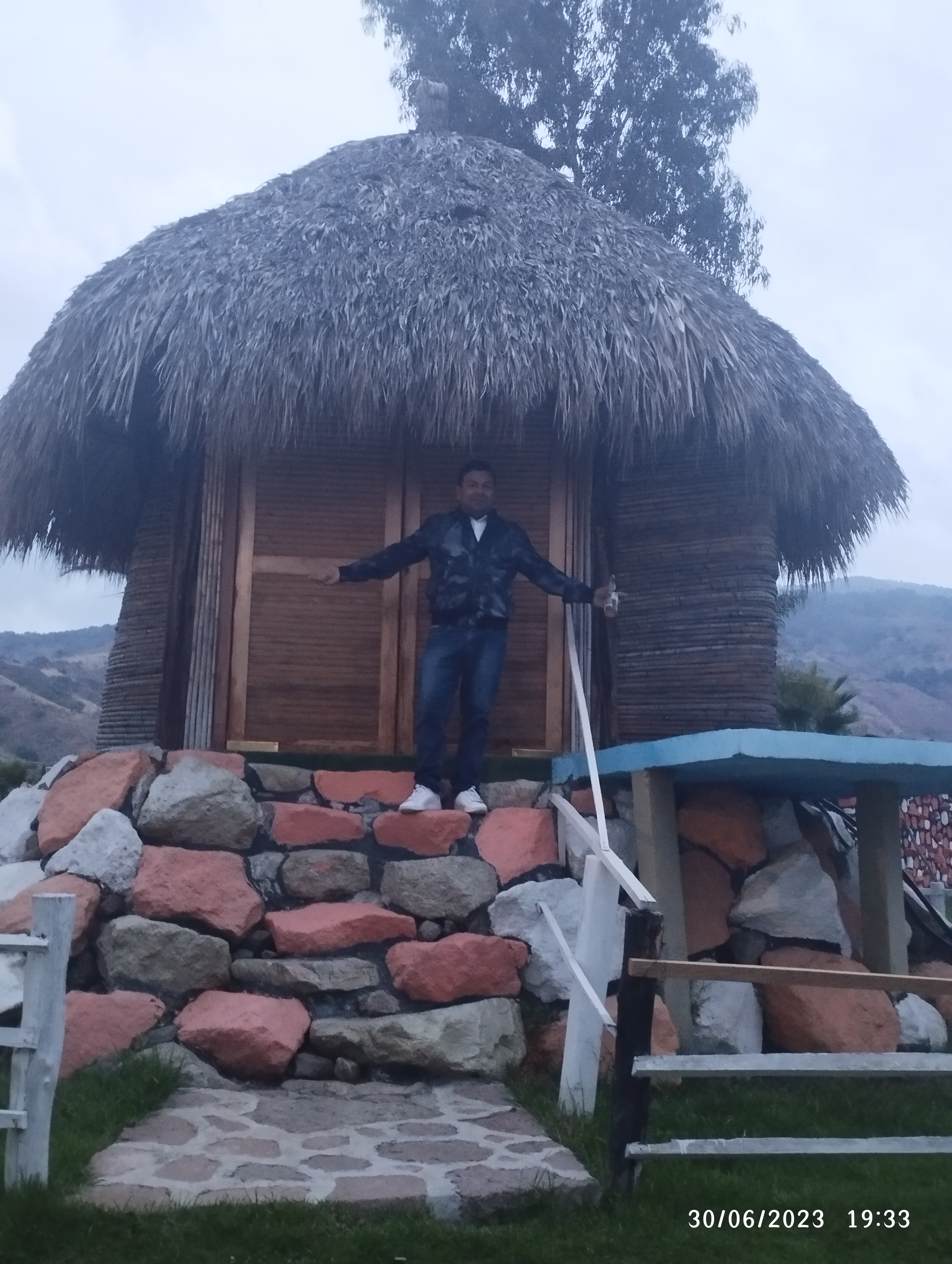 Presa Monarca image 10