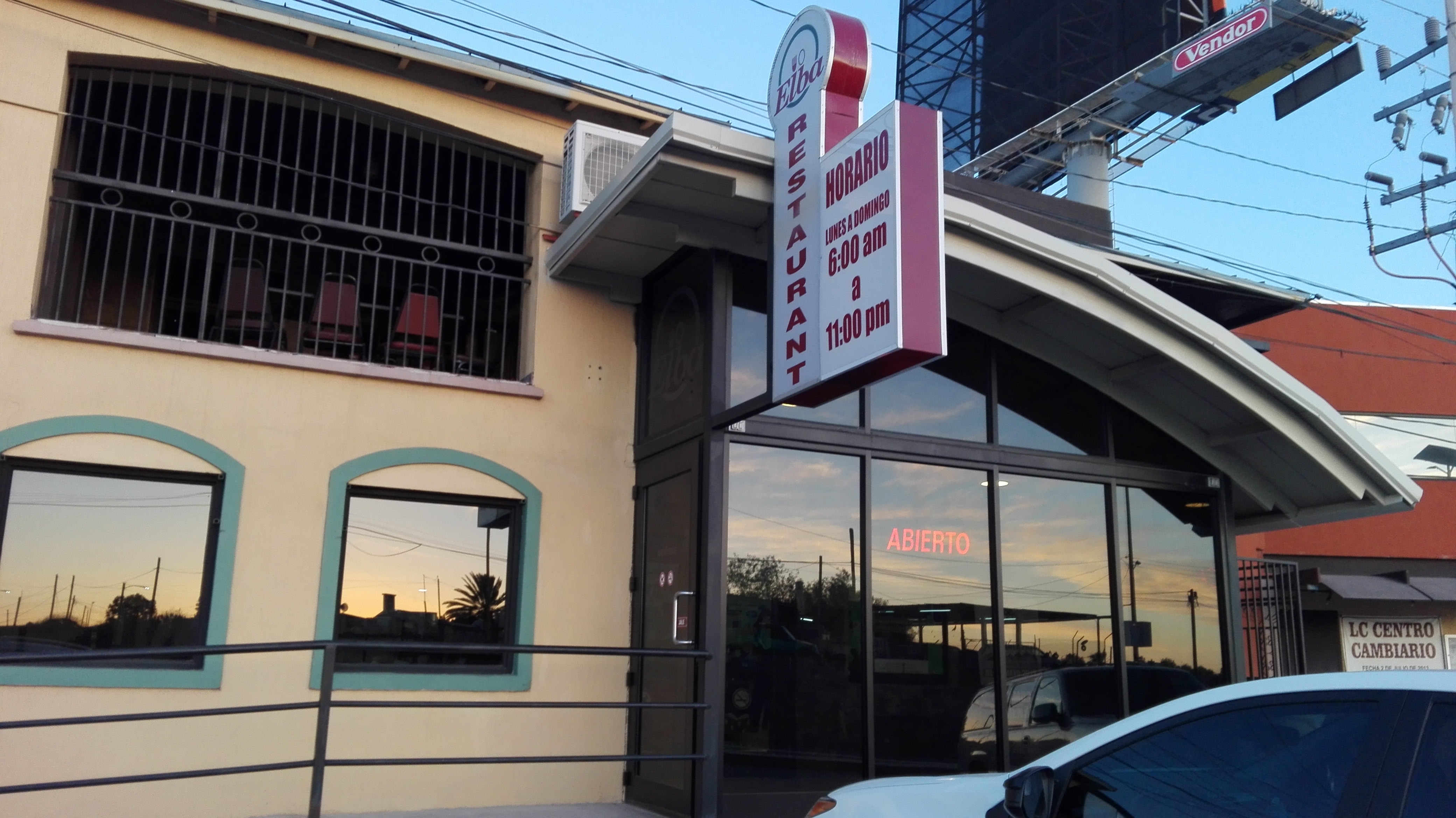 Restaurant Bar Plaza Elba - Elbar Co image 1