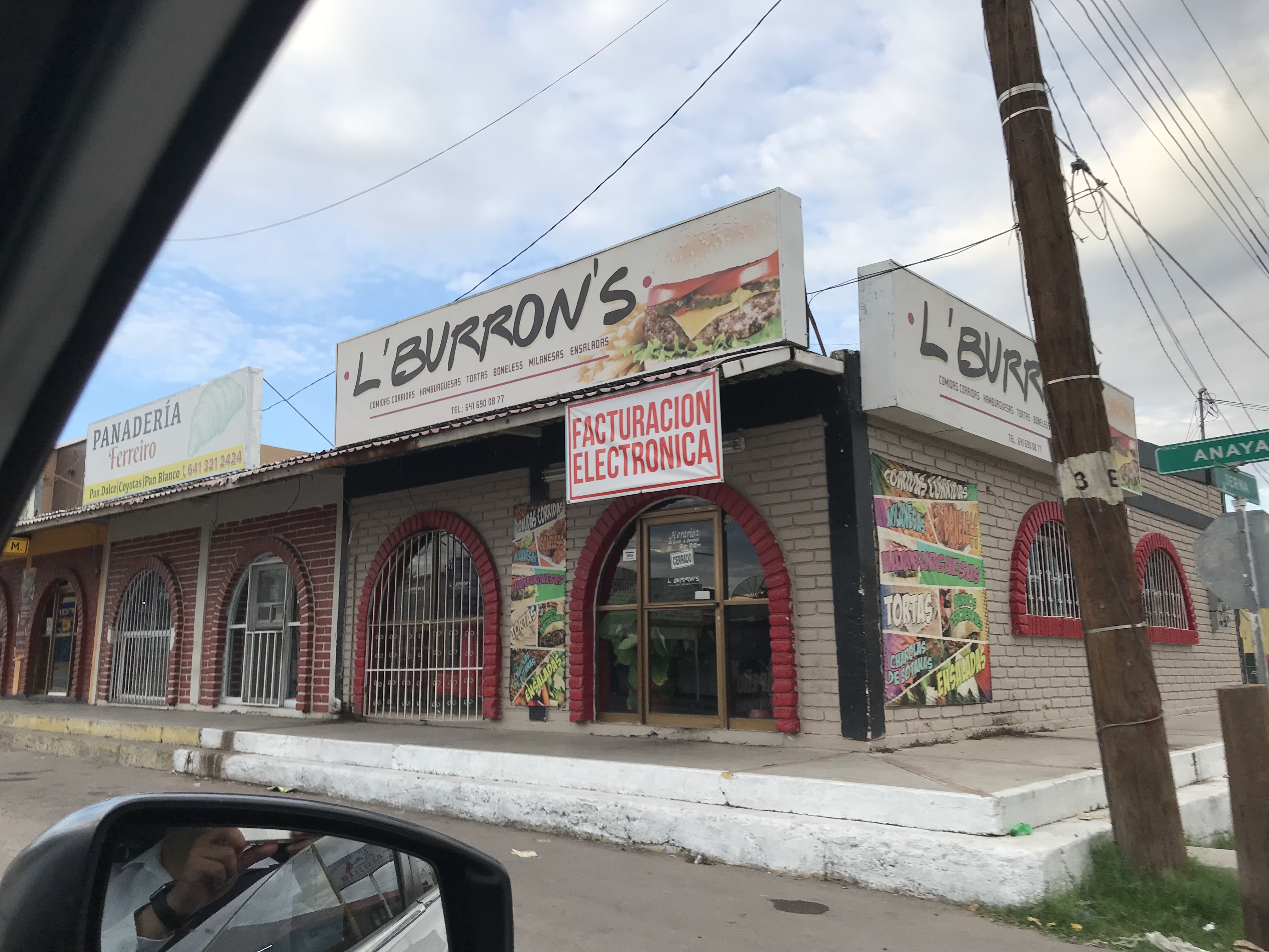L' Burron'S Restauran image 1