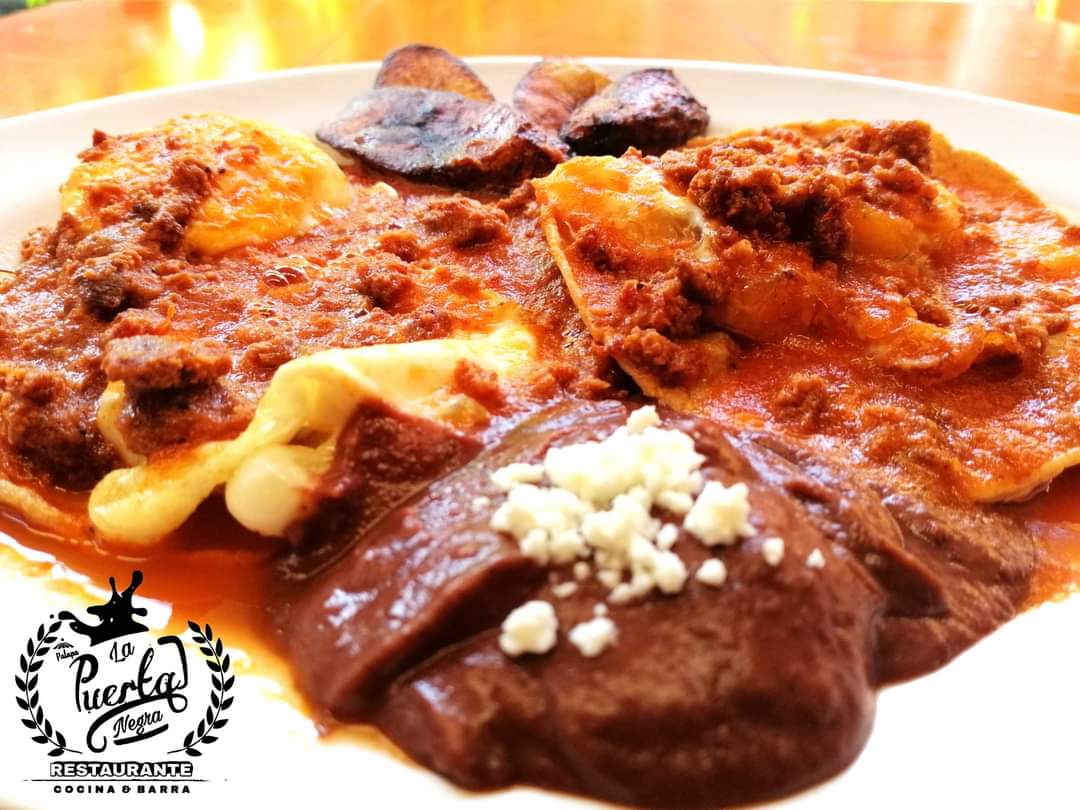 La Puerta Negra image 2