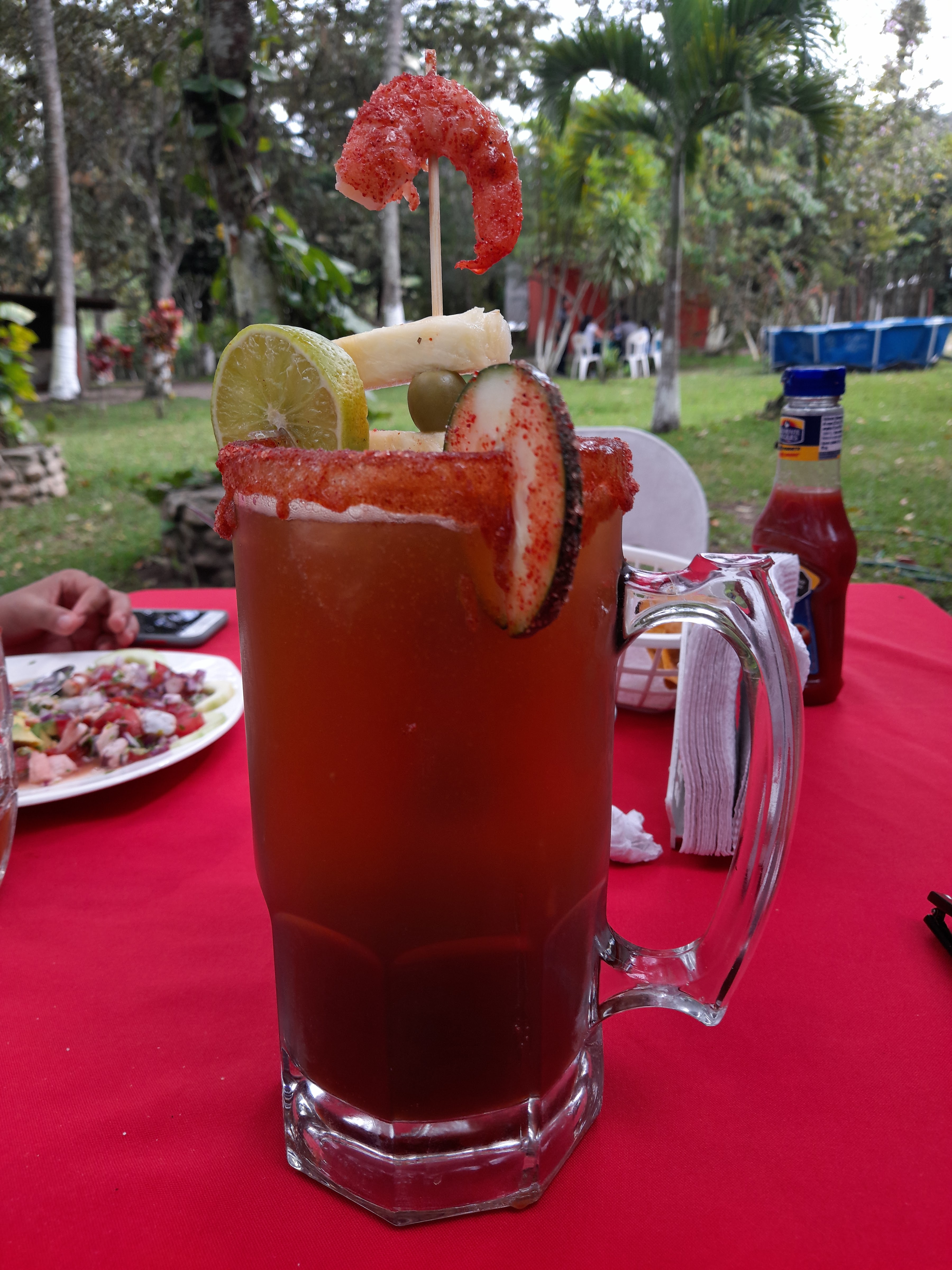 "Restaurante familiar" Asadero y marisquería los dos compadres. image 1