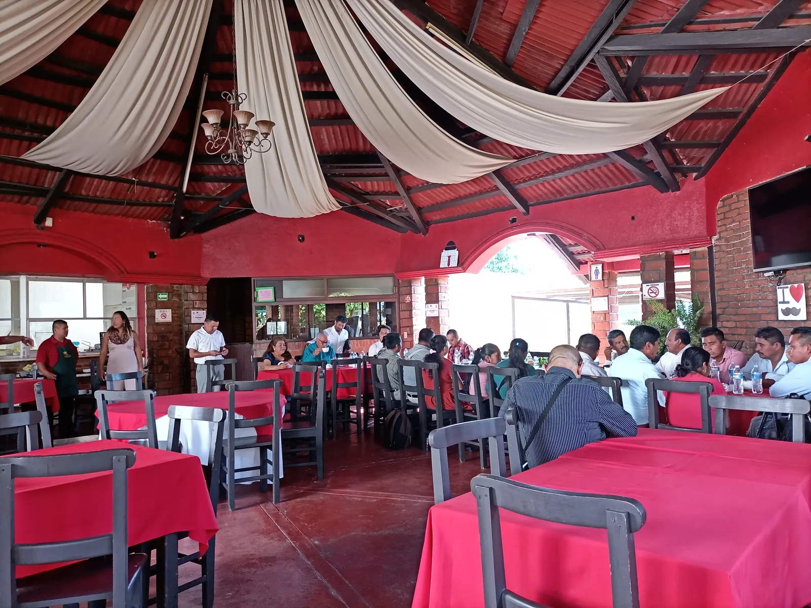 LA ESTANCIA image 3