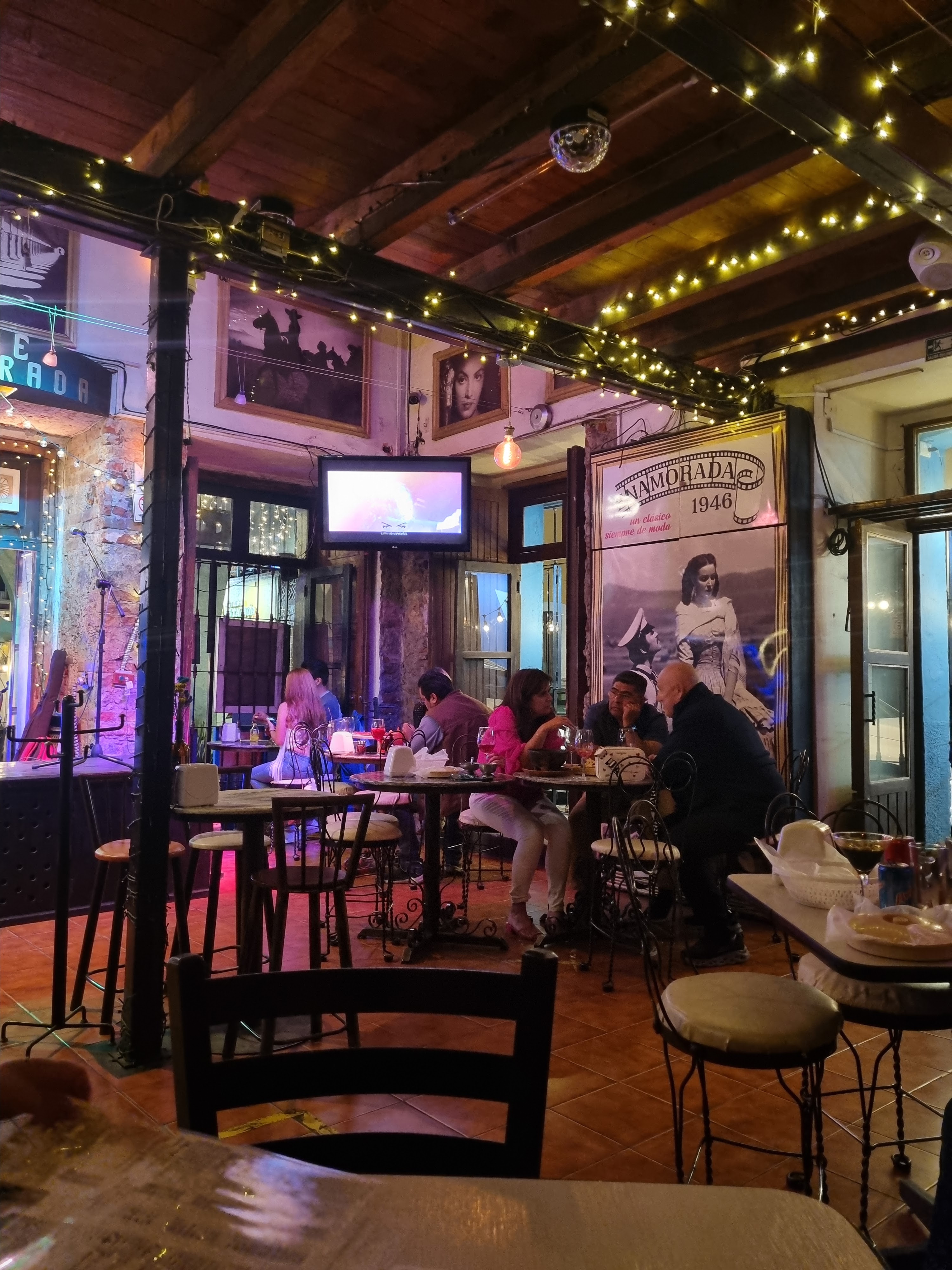 Café Enamorada image 6