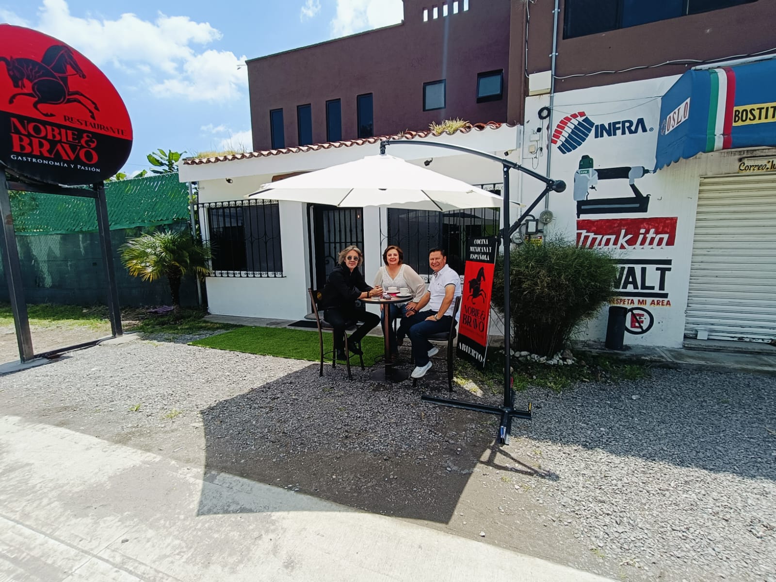 Restaurante en Chipilo | Noble y Bravo image 1