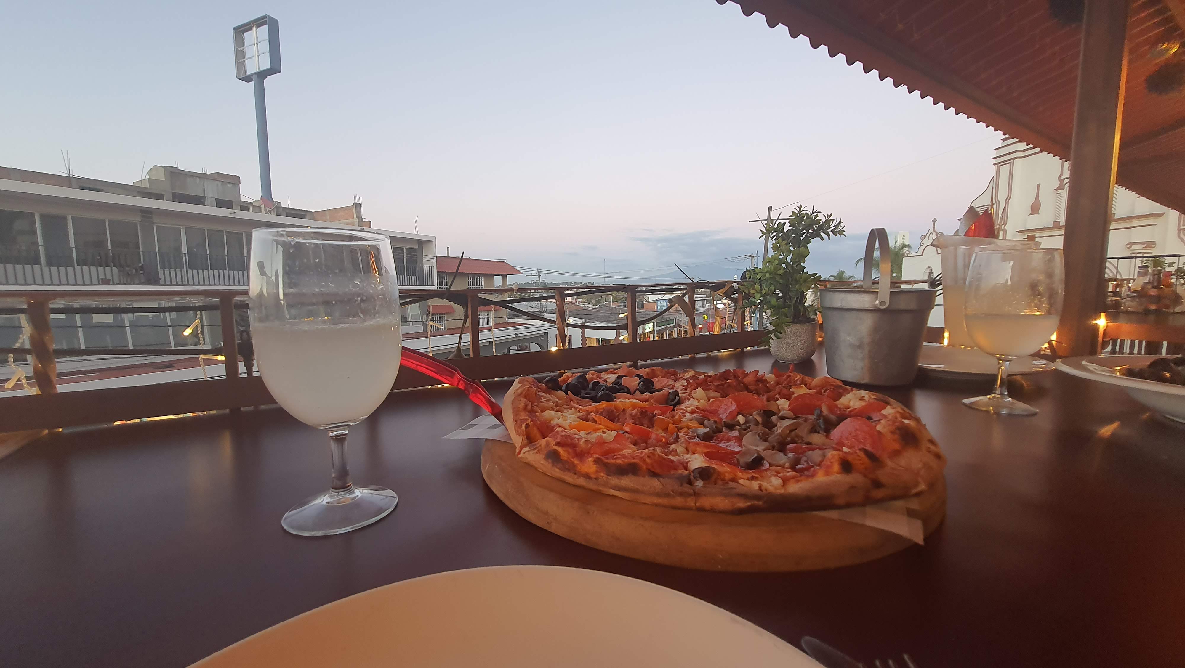 La Bella Pizza Chipilo image 3