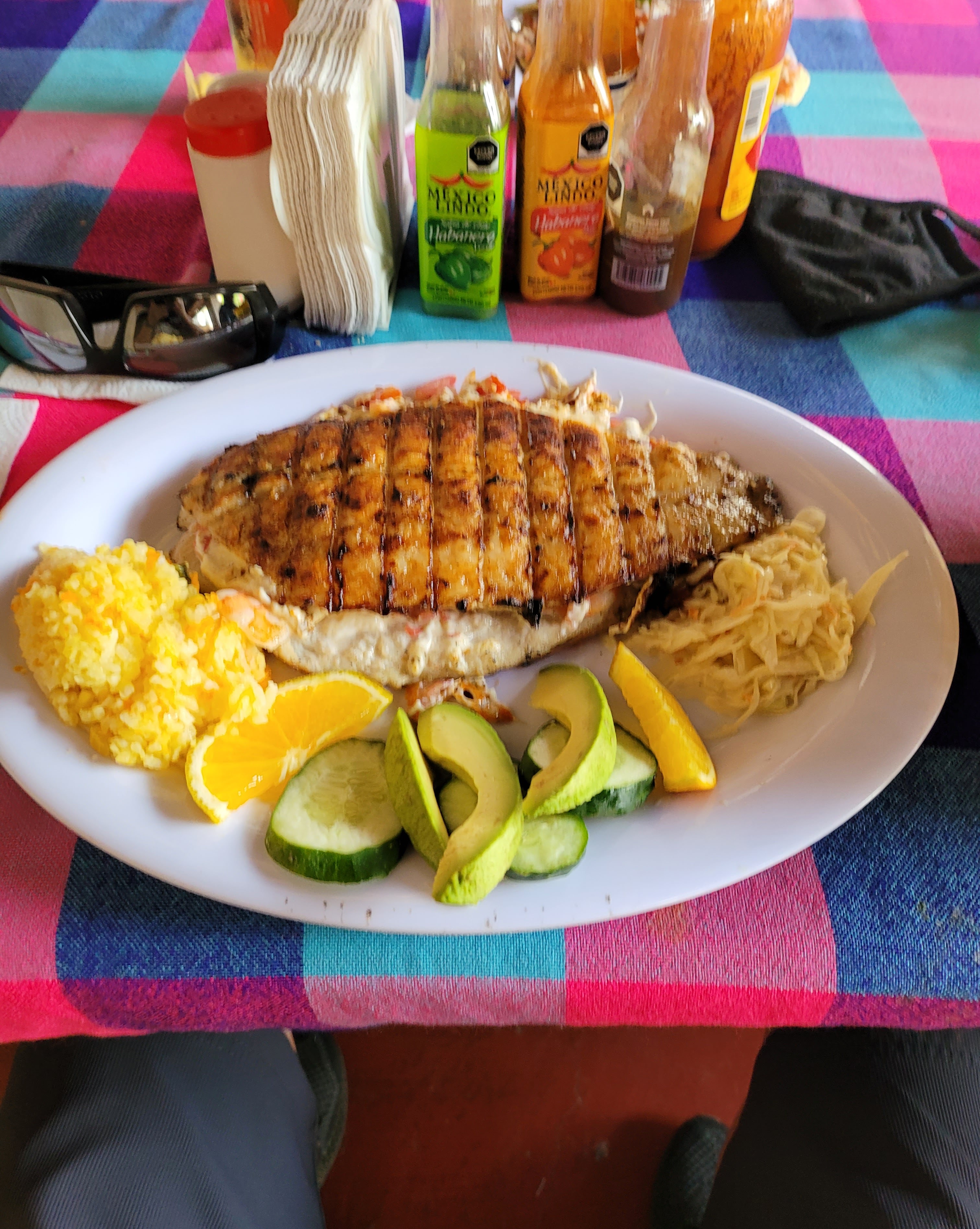 mariscos El yuyo image 5