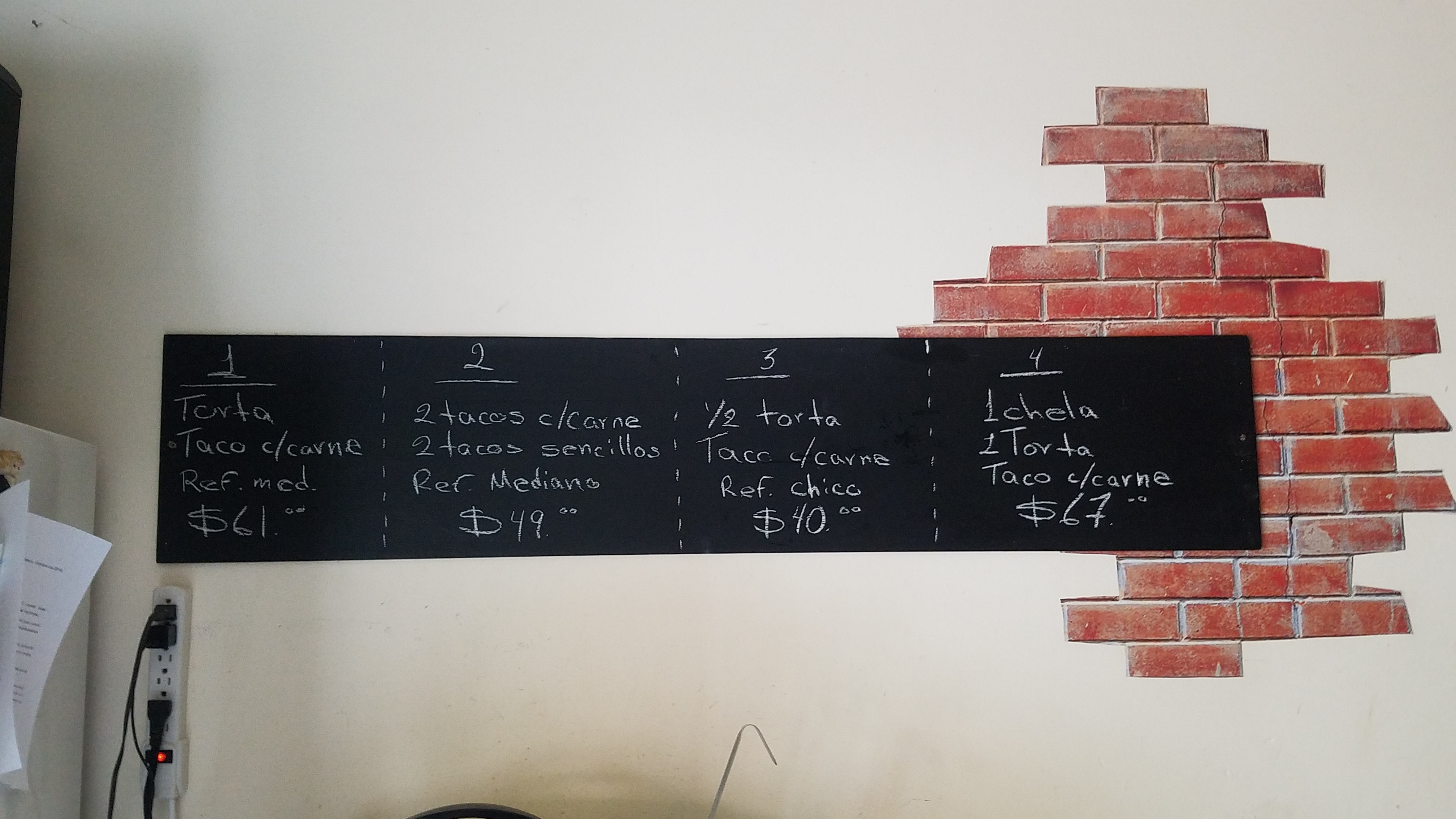 Tortas Ahogadas La Jalisquilla image 9