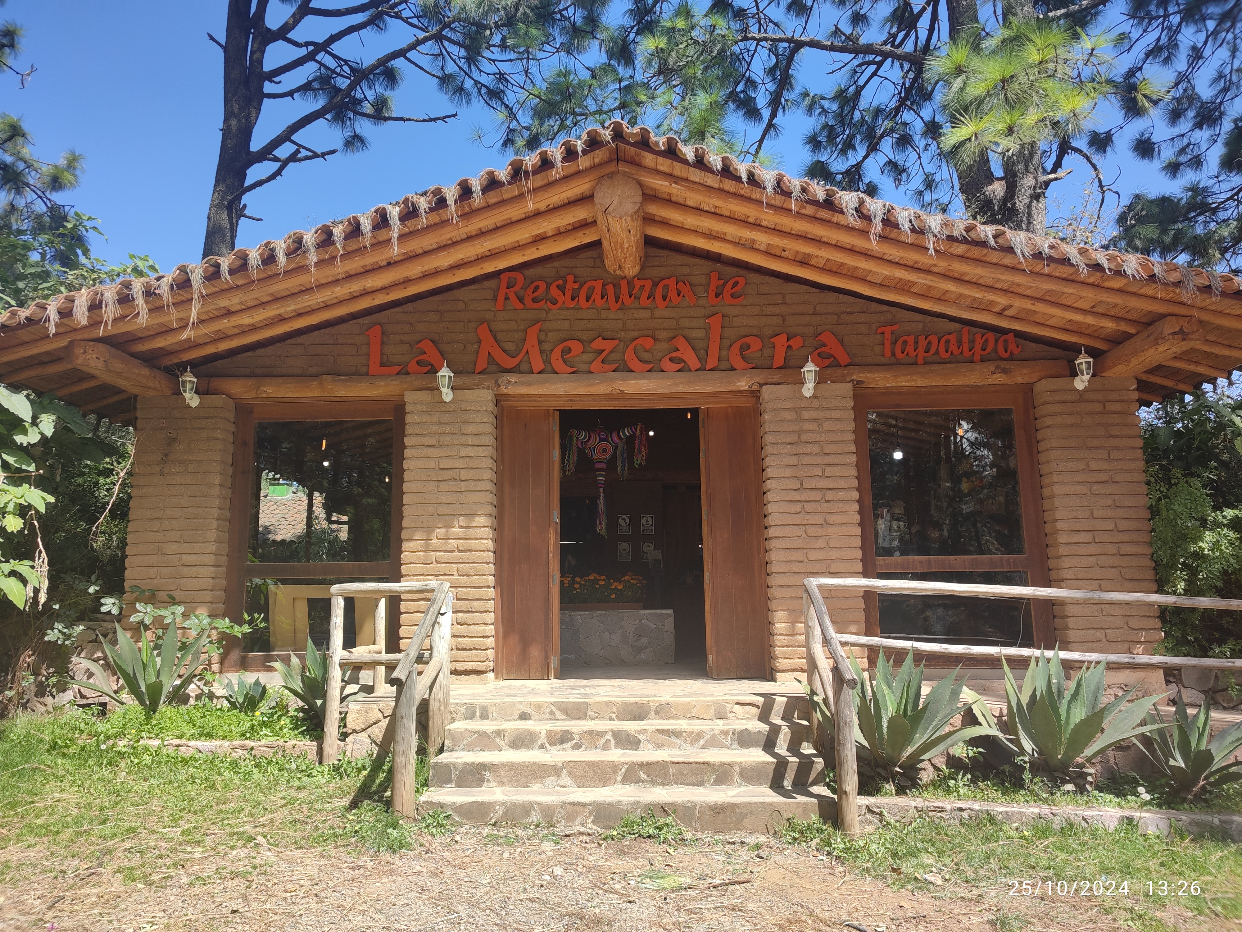 La Mezcalera Restaurant image 6