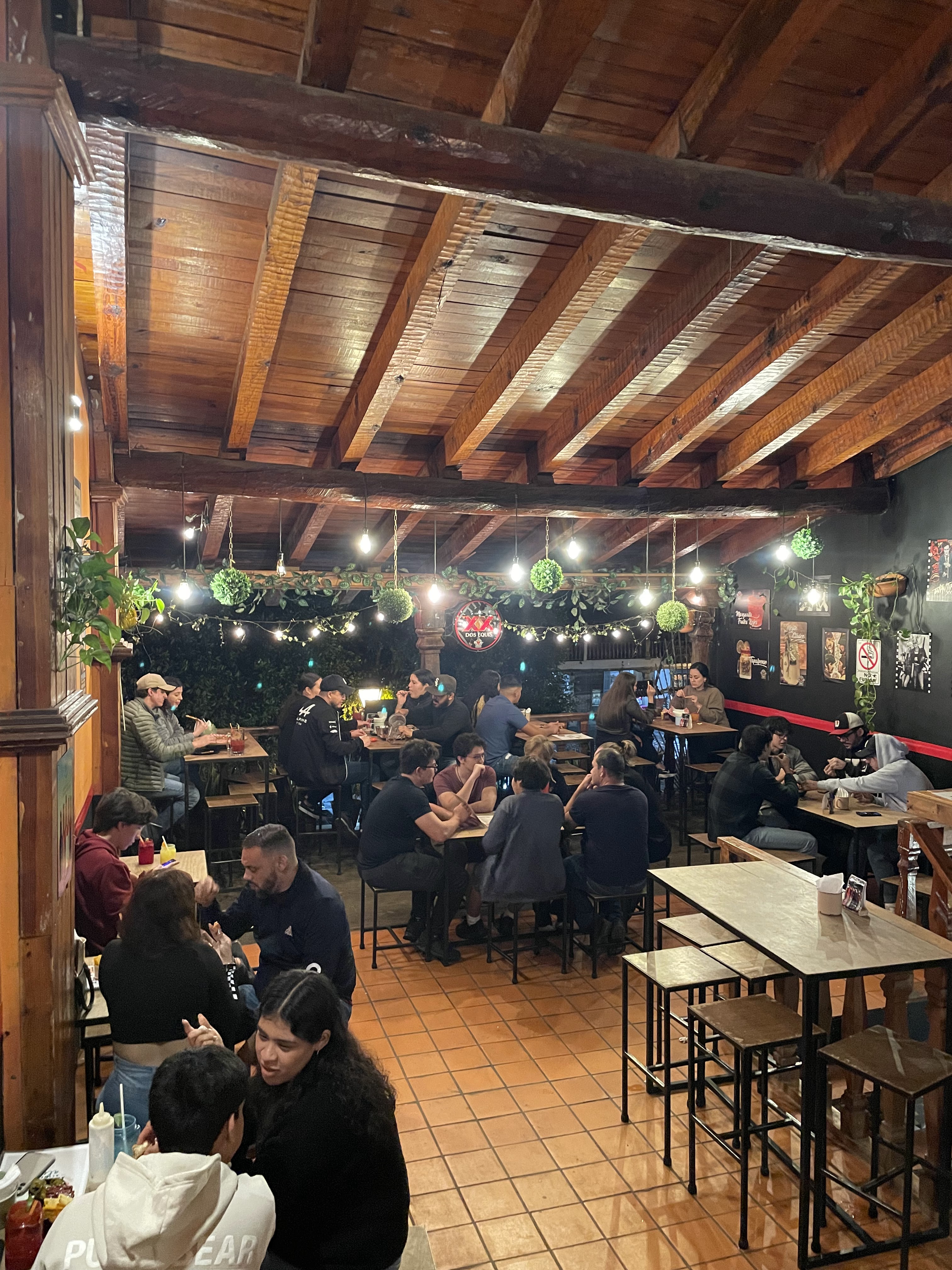 Alitas&chelas tapalpa image 10