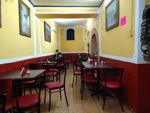 Restaurant California image 1