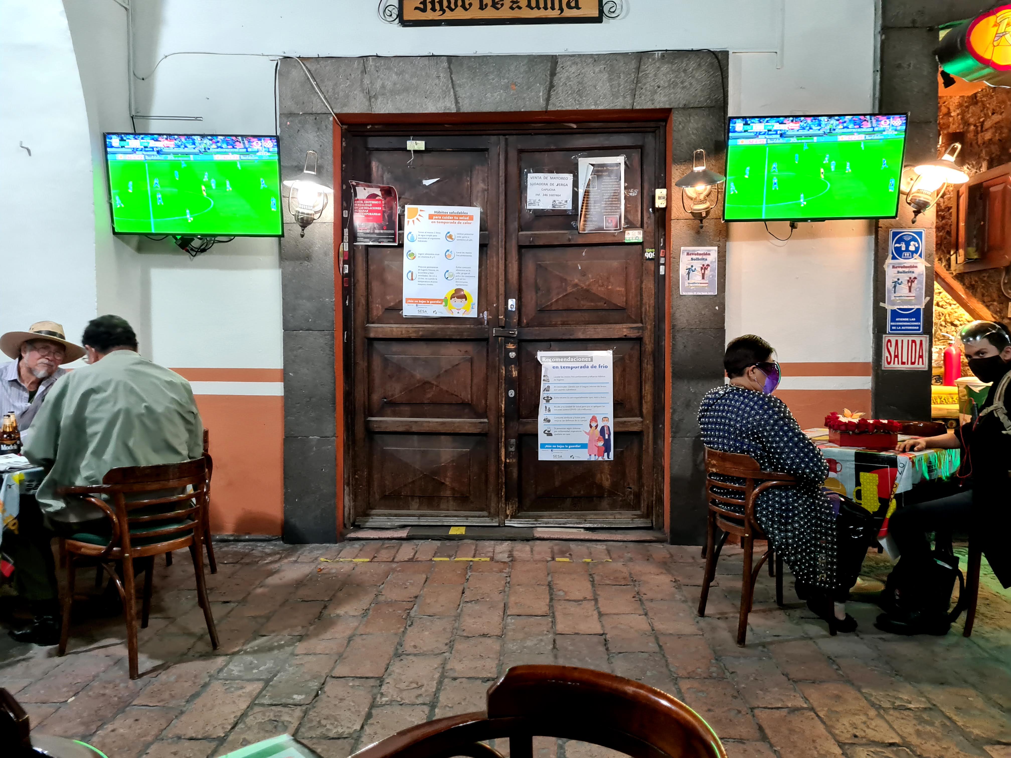 Restaurante Bar Revolución image 1