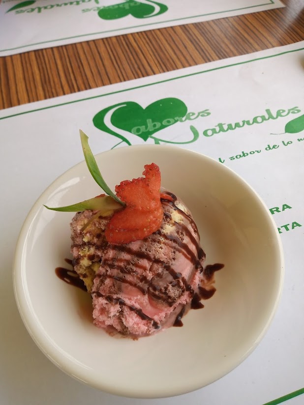 Sabores Naturales Restaurante image 3