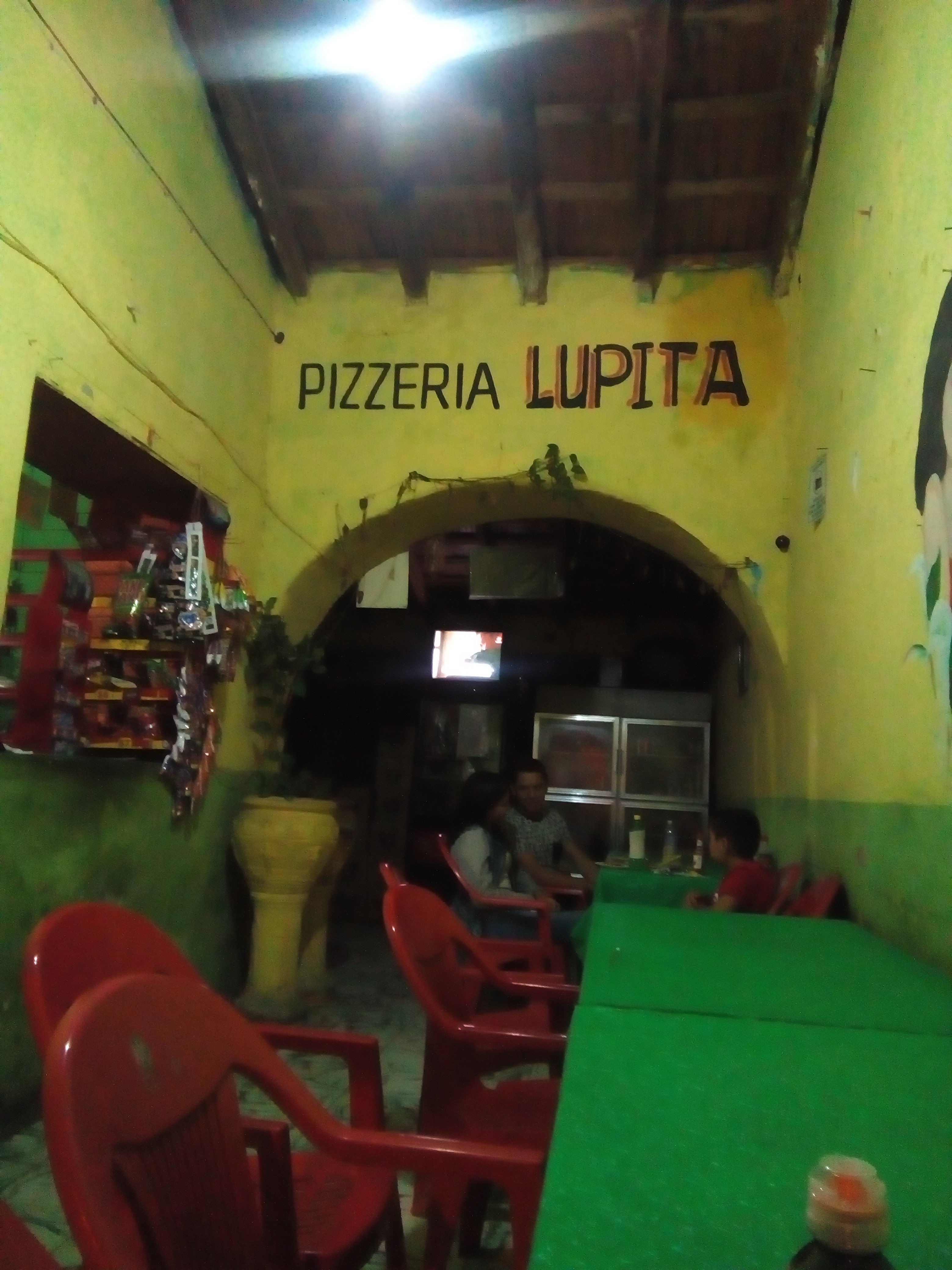 Pizzería Lupita image 4