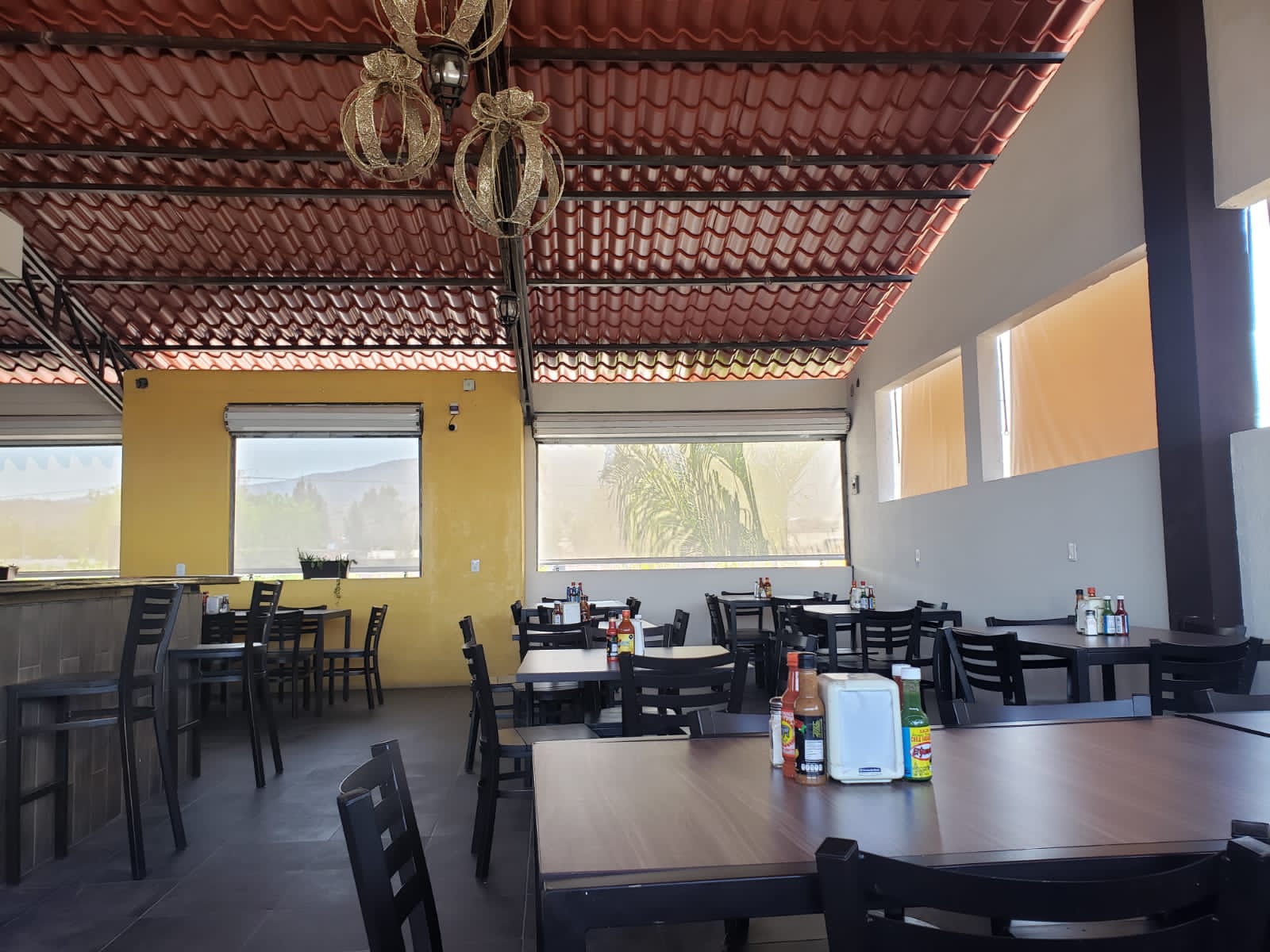 Restaurante De Mariscos Pelicanos image 1