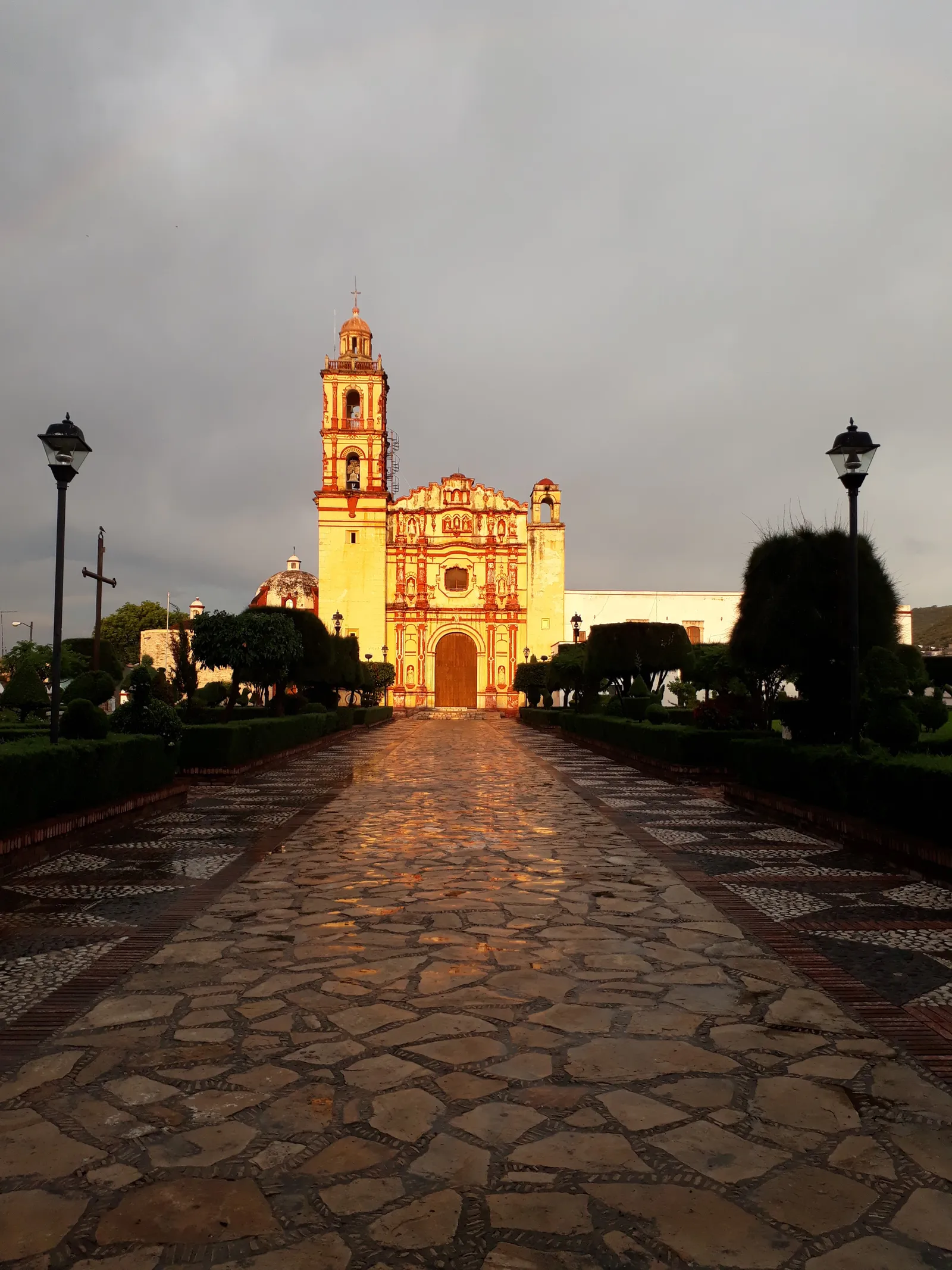 De la PARROQUIA RESTAURANTE image 2