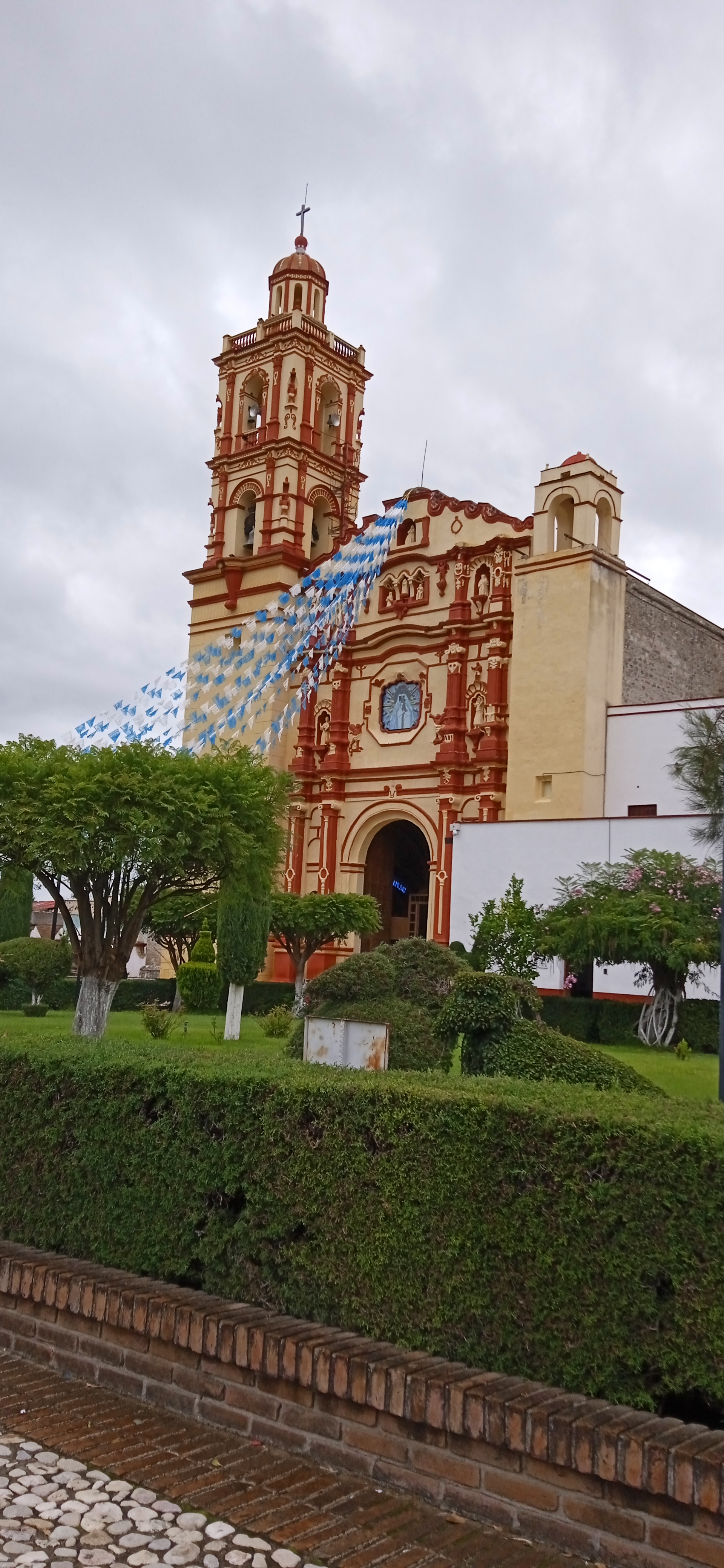 De la PARROQUIA RESTAURANTE image 3