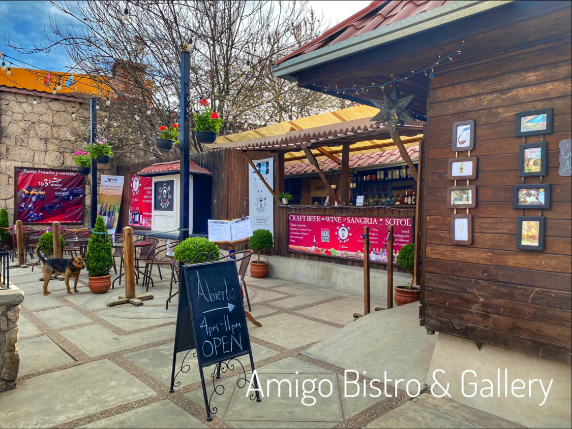 Amigo Bistro & Galeria image 1