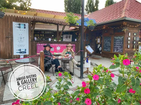 Amigo Bistro & Galeria image 4