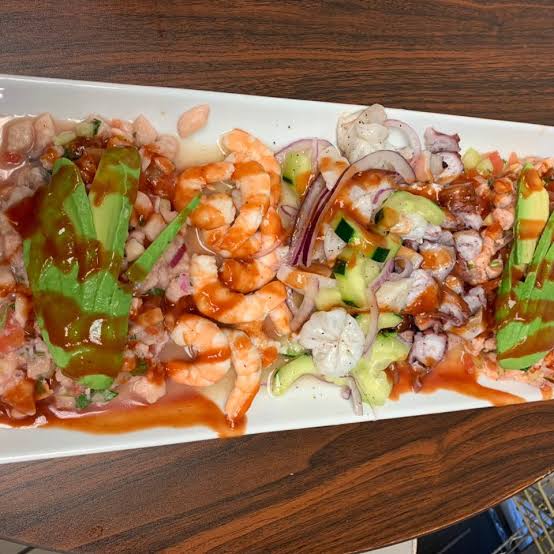 Mariscos el guero image 5